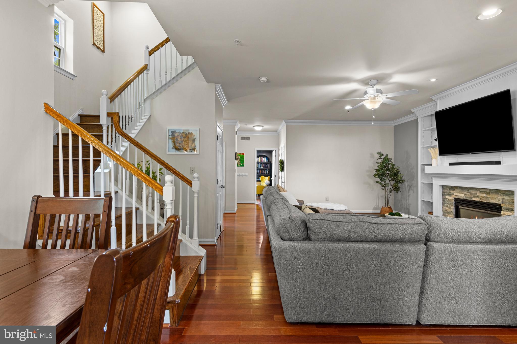 OAKWOOD AT PLYMOUT - Residential