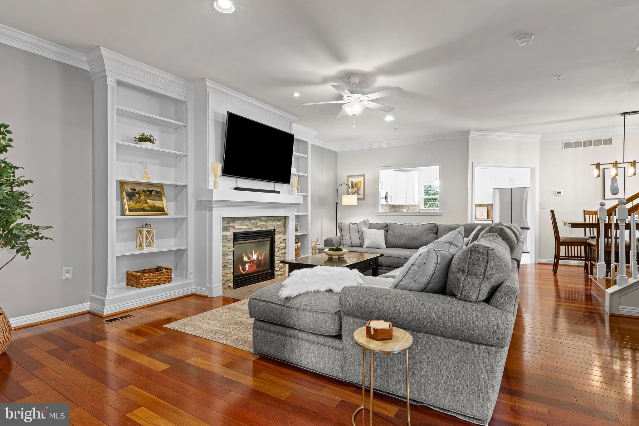OAKWOOD AT PLYMOUT - Residential