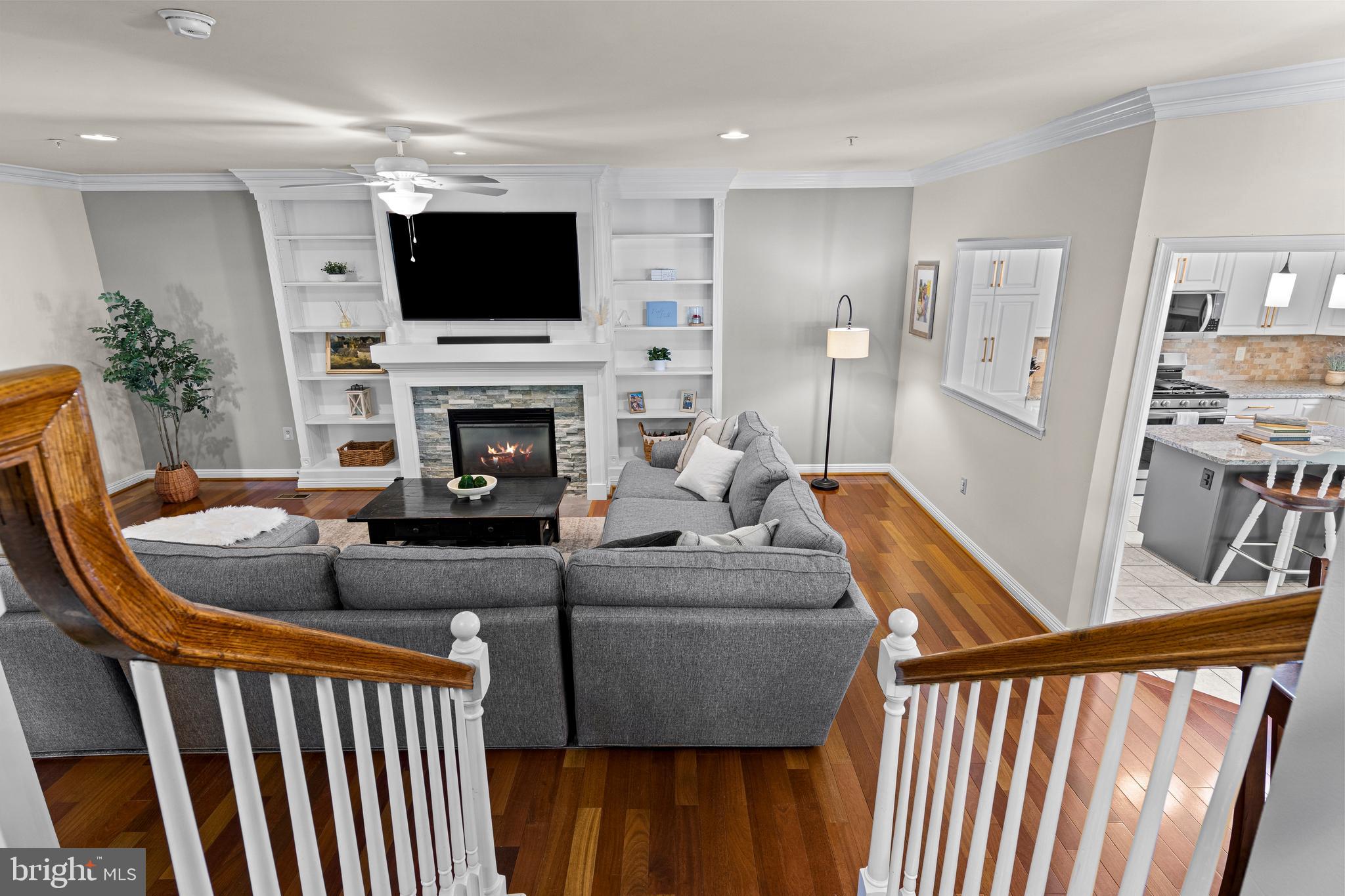 OAKWOOD AT PLYMOUT - Residential