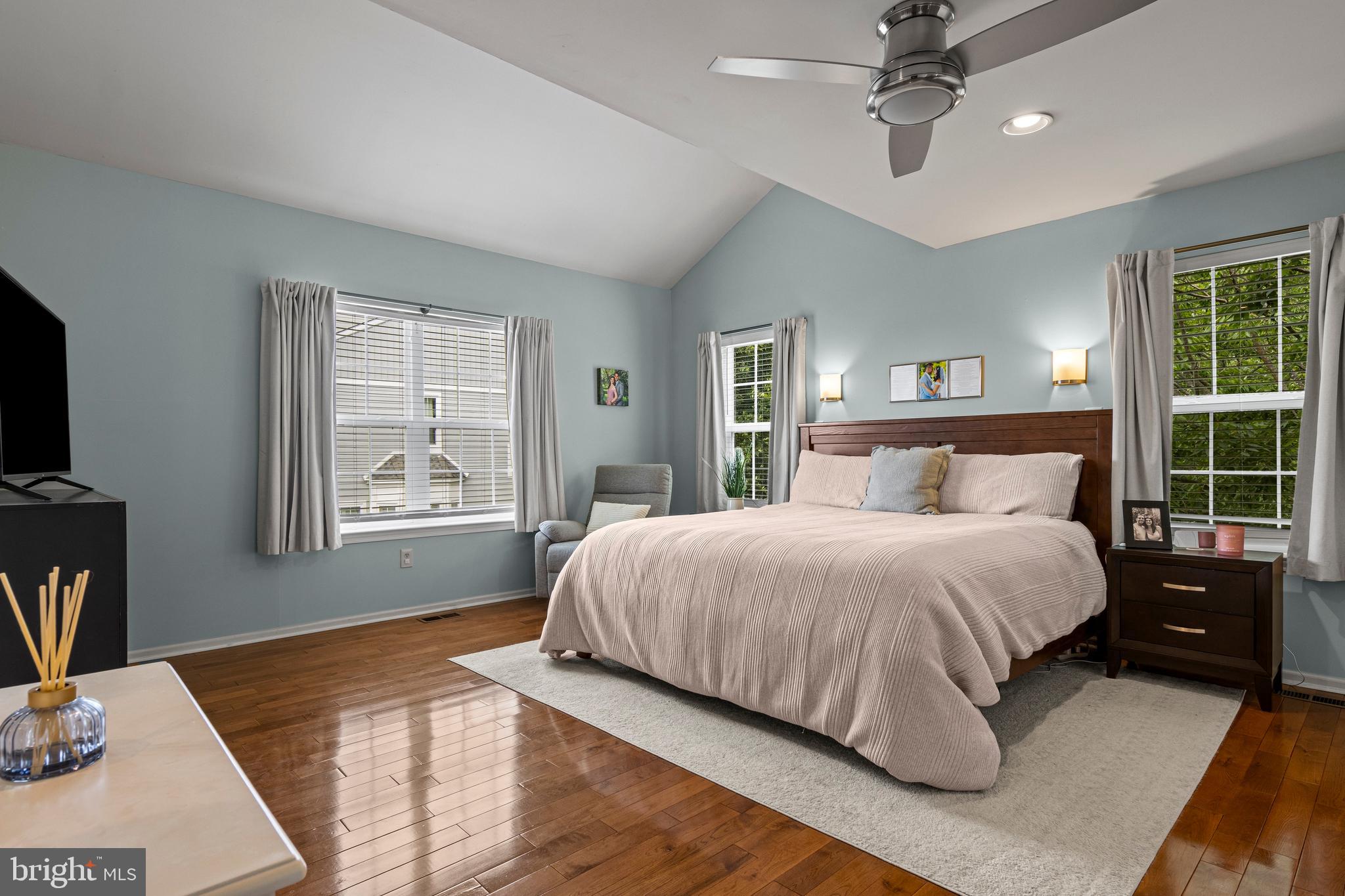 OAKWOOD AT PLYMOUT - Residential