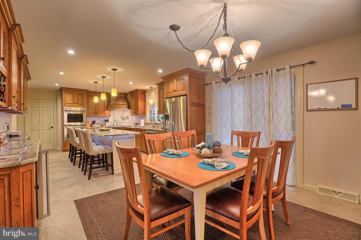 BLOOMINGDALE - Residential
