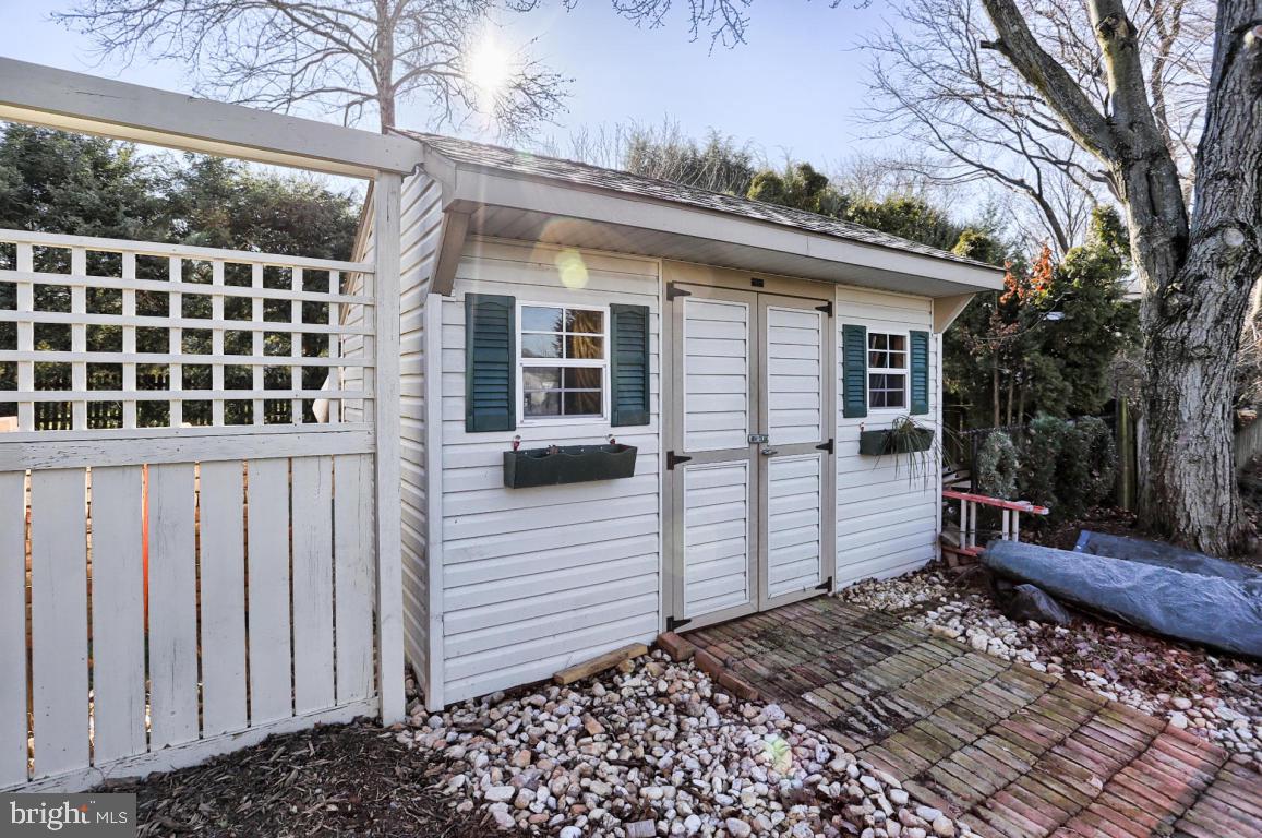 BLOOMINGDALE - Residential