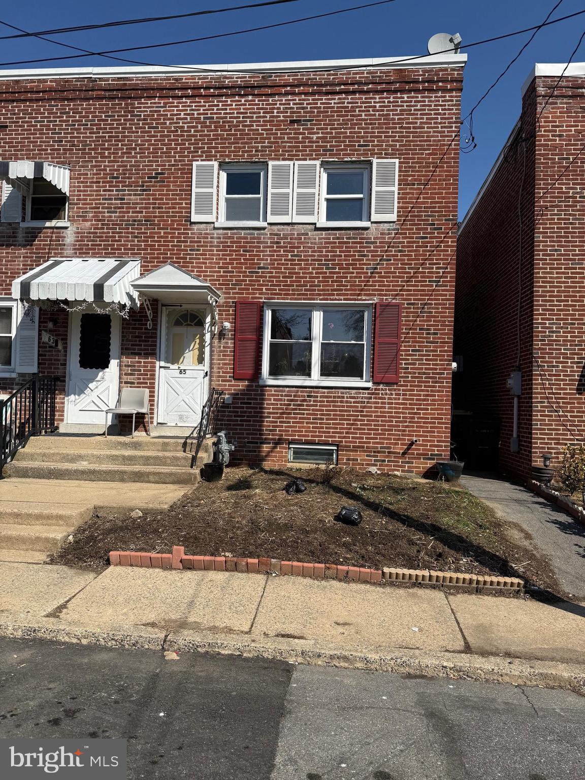 8TH WARD - Residential