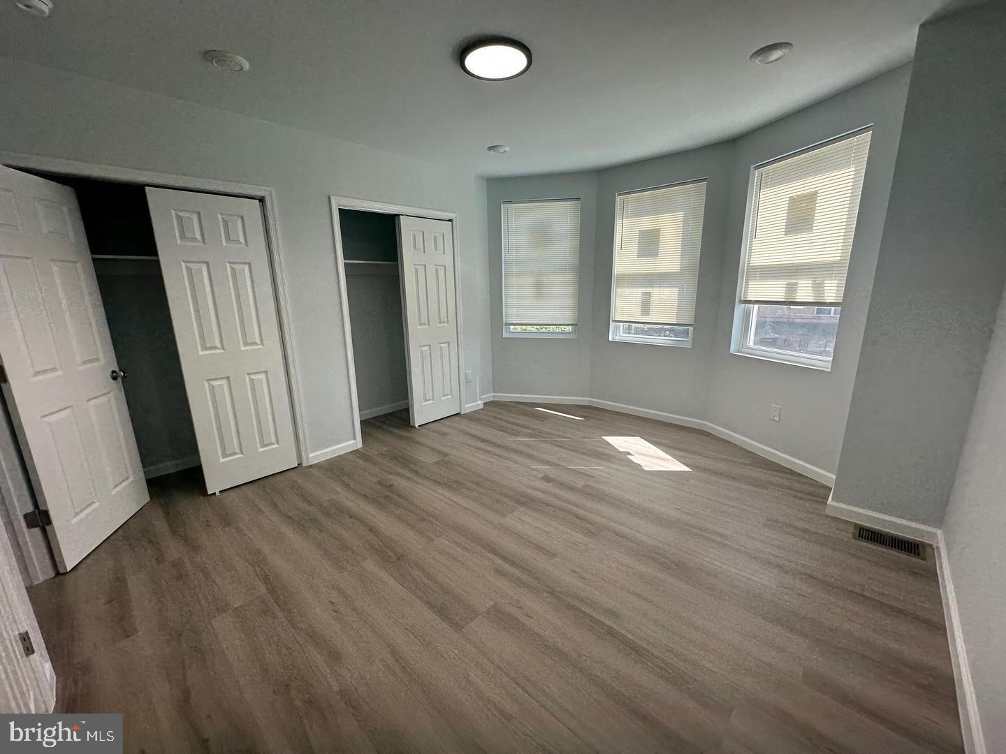 PHILADELPHIA - Residential