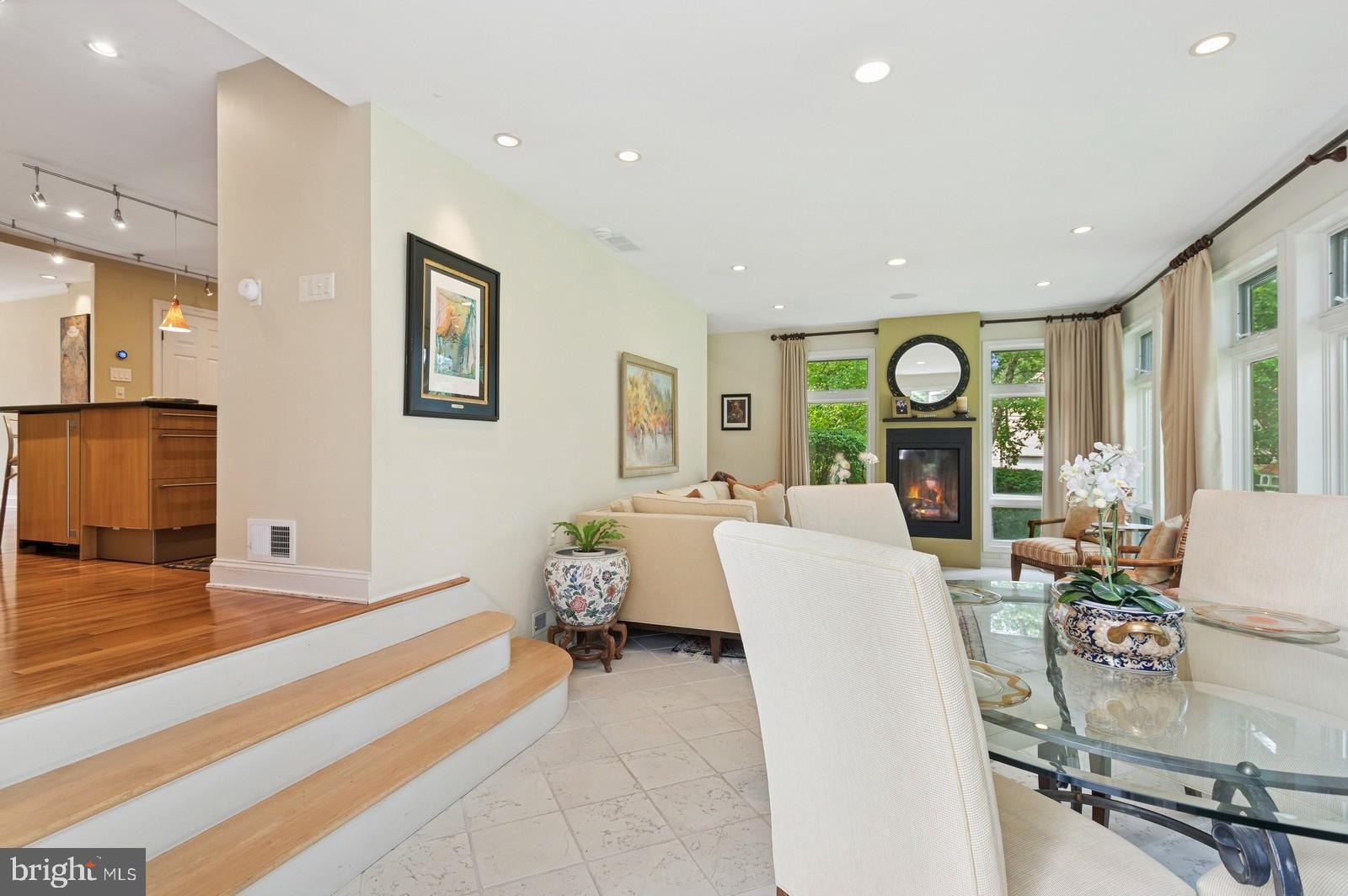 FAIRFIELD - Residential