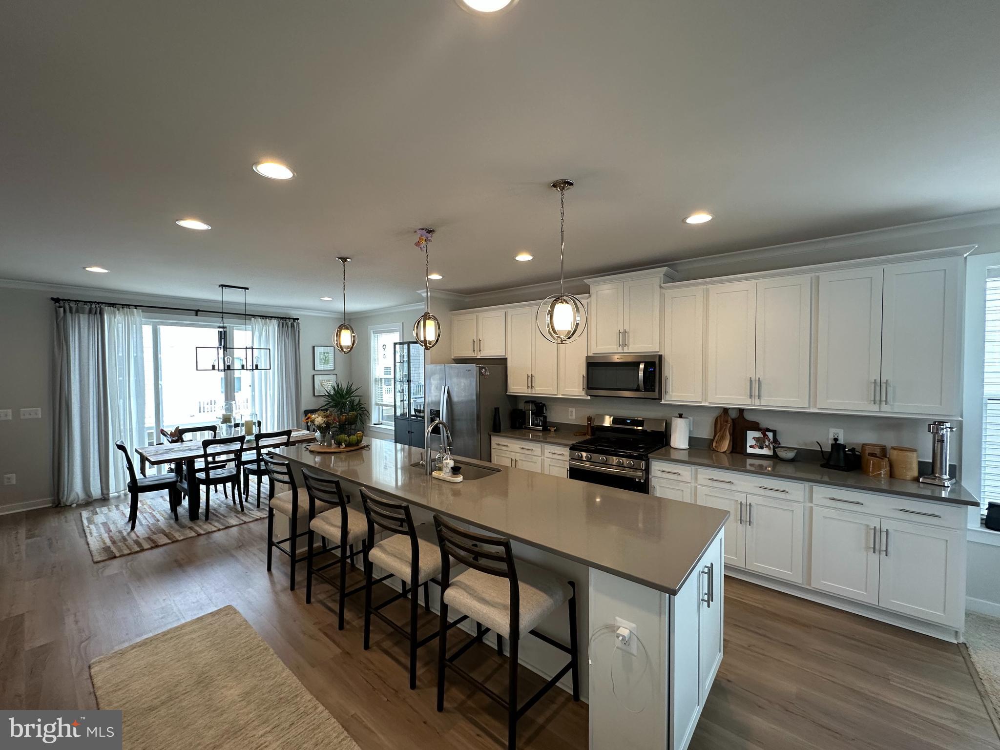 HIGHLANDER PARK - Residential Lease