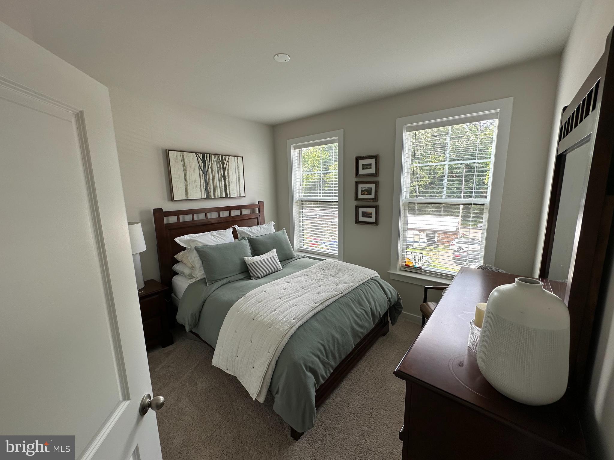 HIGHLANDER PARK - Residential Lease