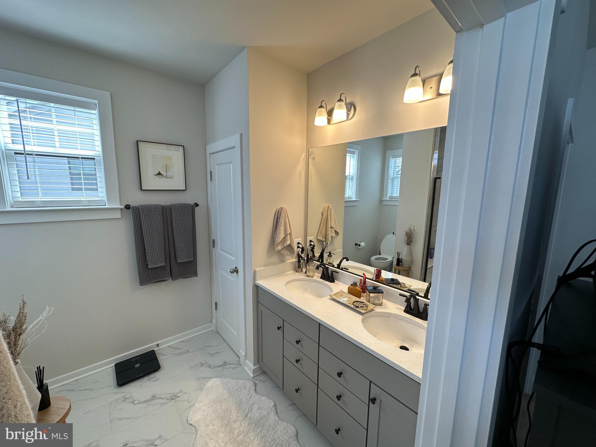 HIGHLANDER PARK - Residential Lease