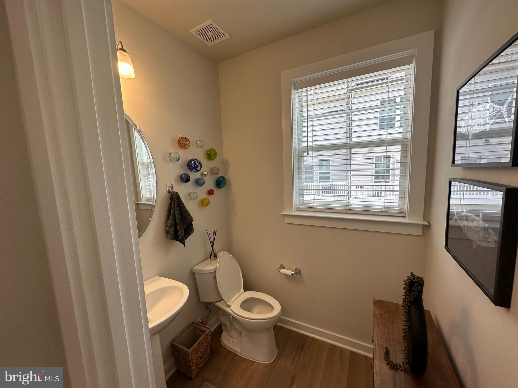 HIGHLANDER PARK - Residential Lease