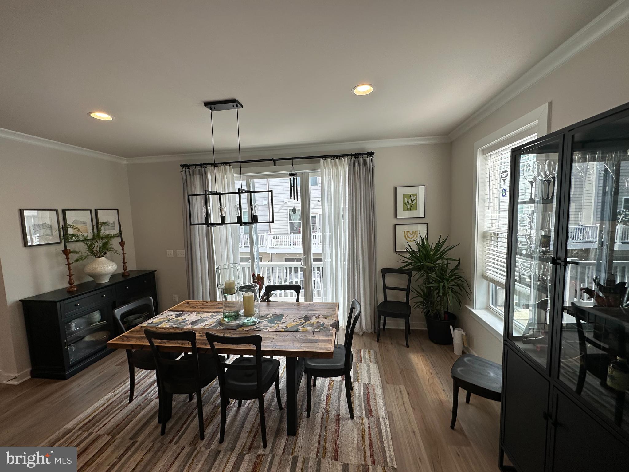 HIGHLANDER PARK - Residential Lease