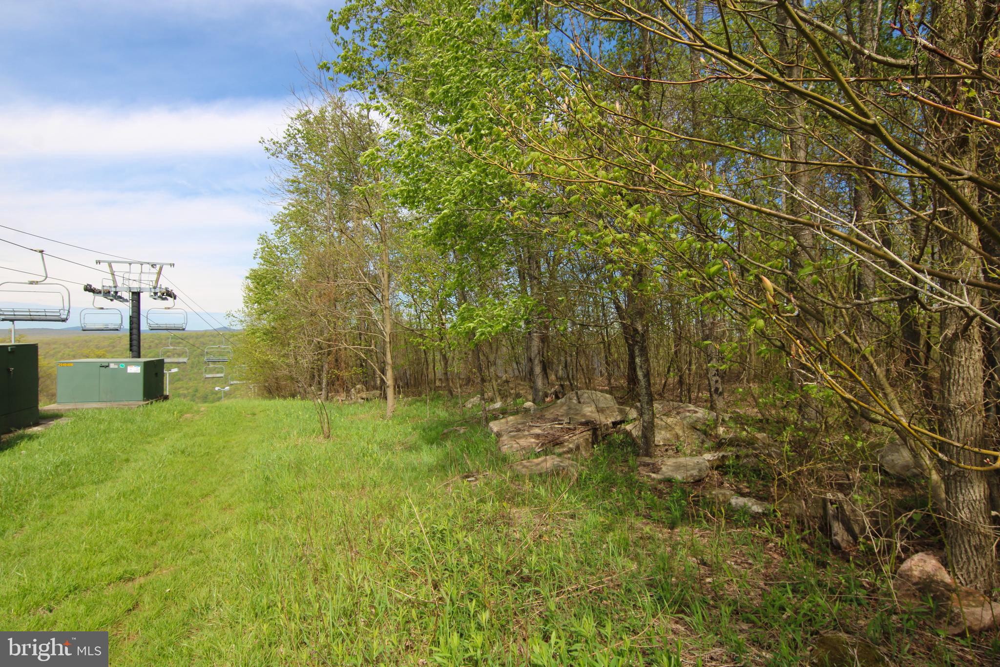 NORTH CAMP - Land