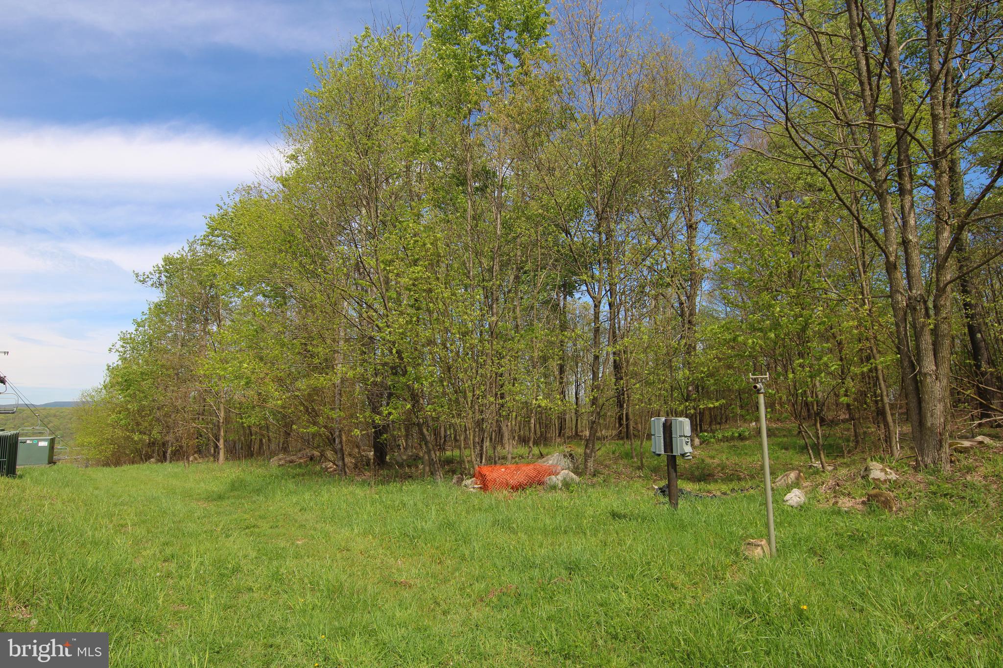 NORTH CAMP - Land