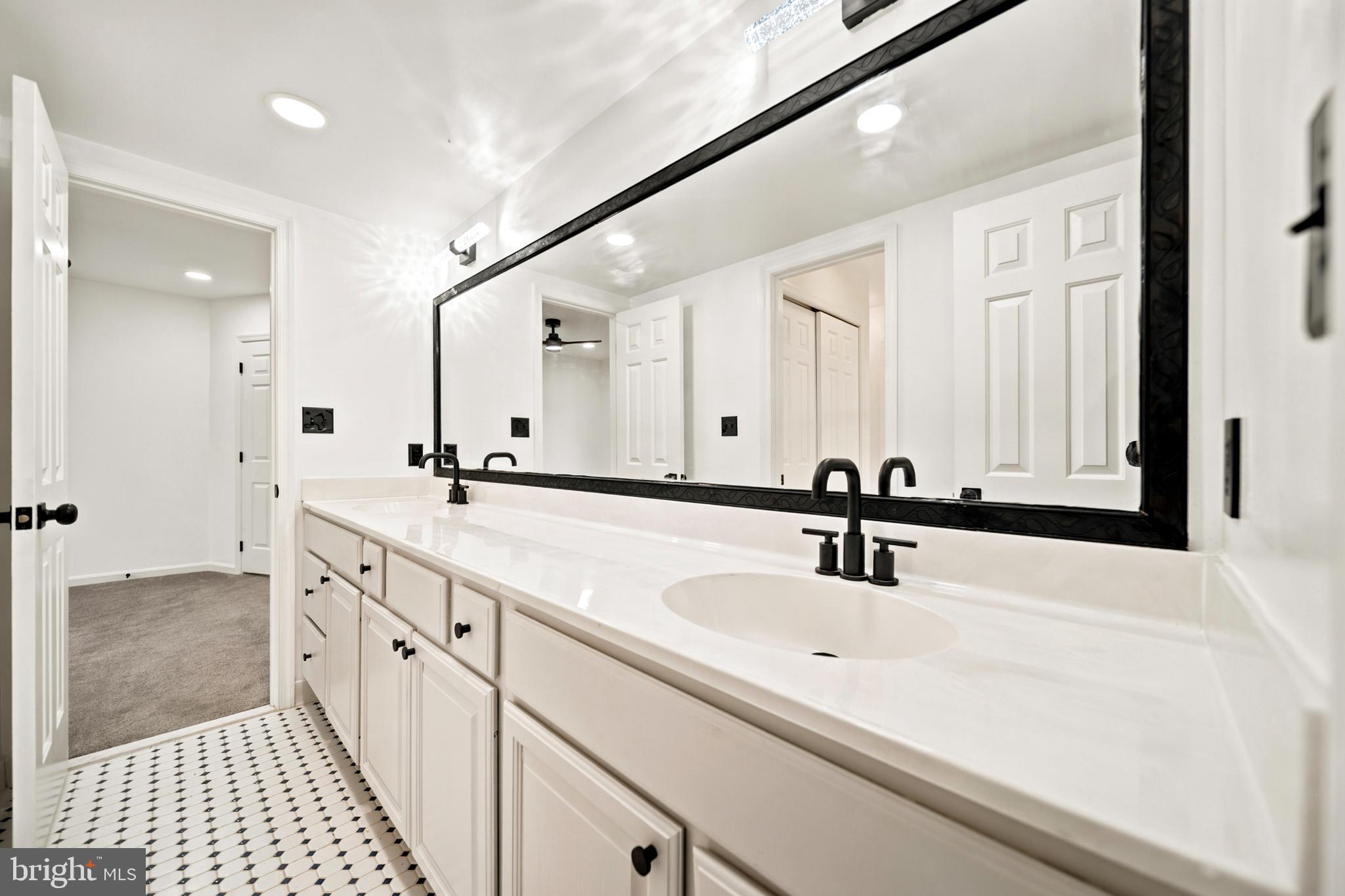 OLNEY OUTSIDE - Residential