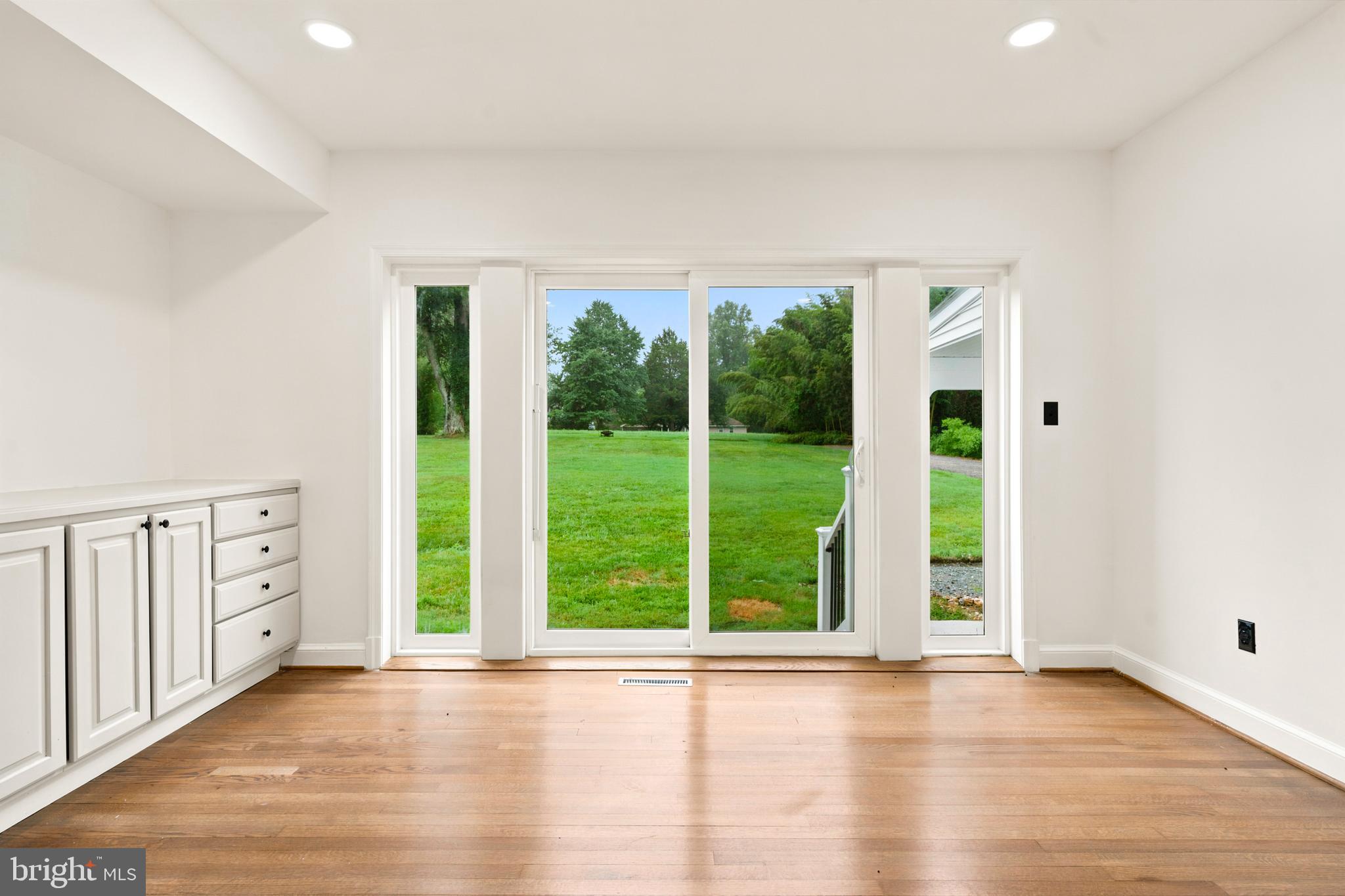 OLNEY OUTSIDE - Residential