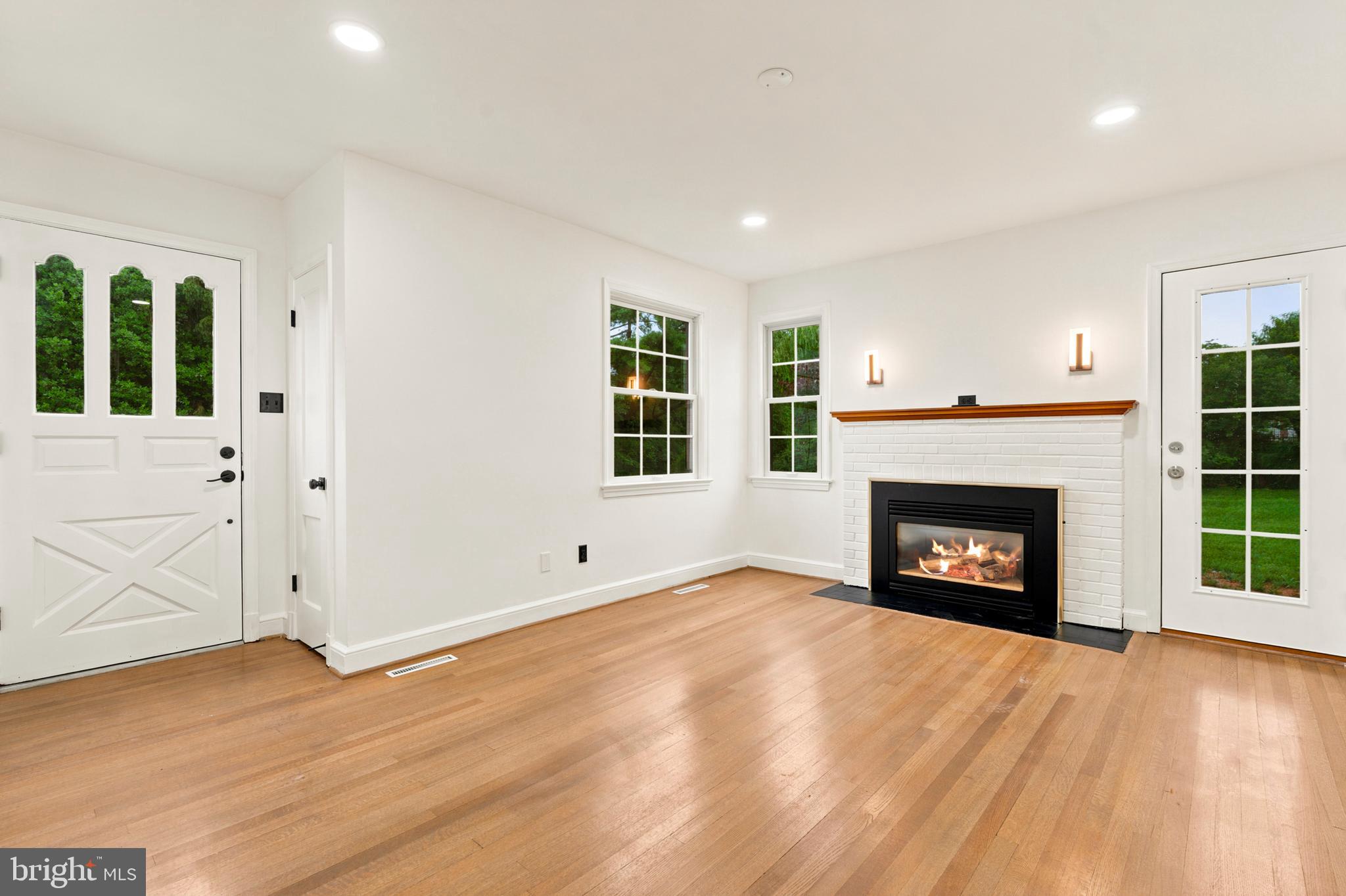 OLNEY OUTSIDE - Residential