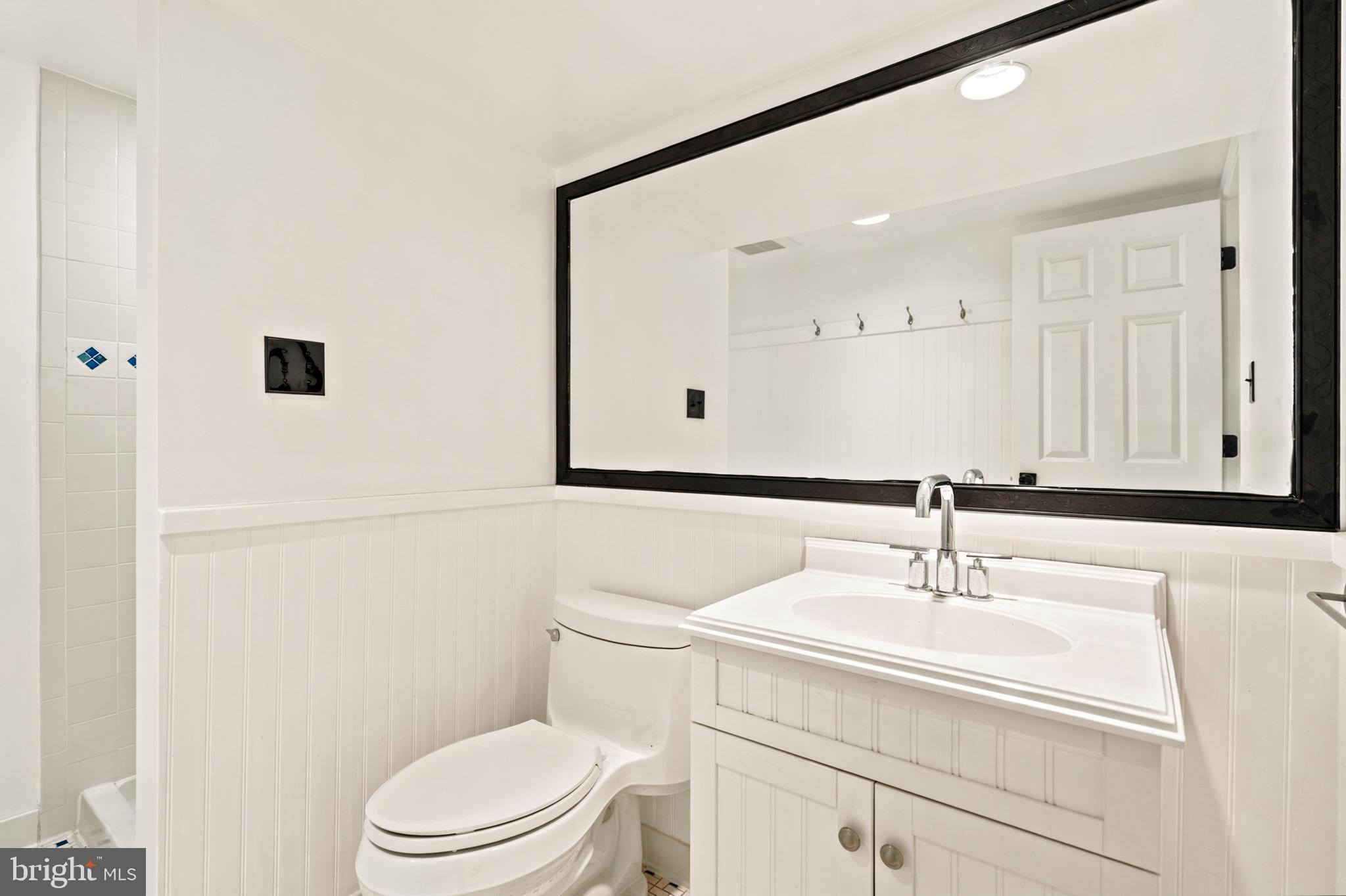 OLNEY OUTSIDE - Residential