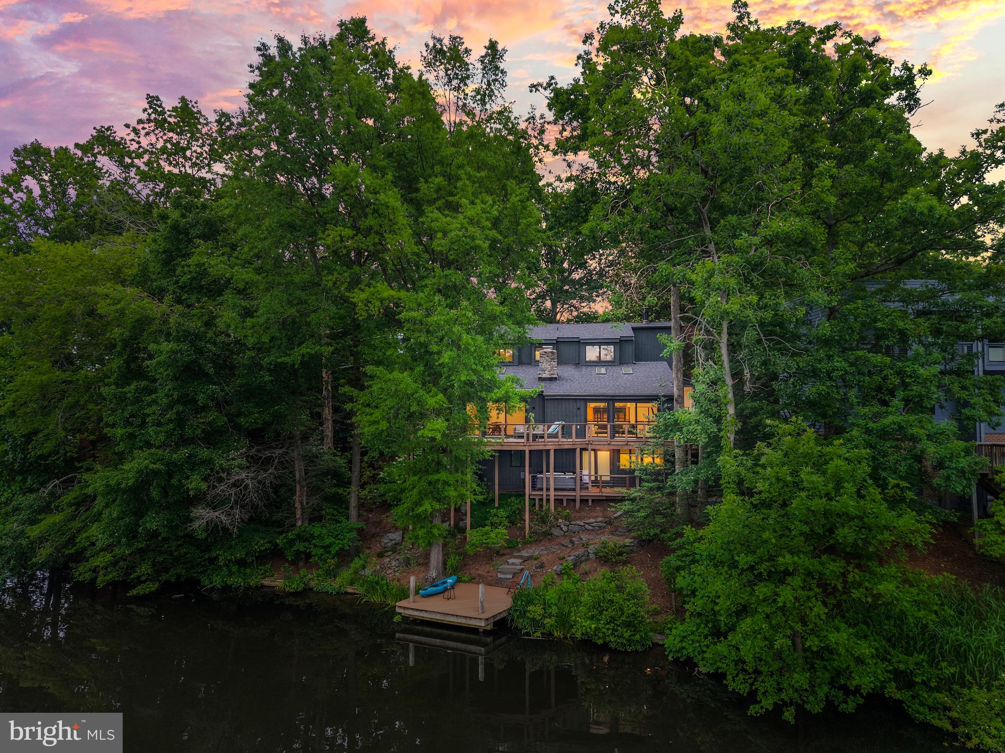 RESTON - Residential