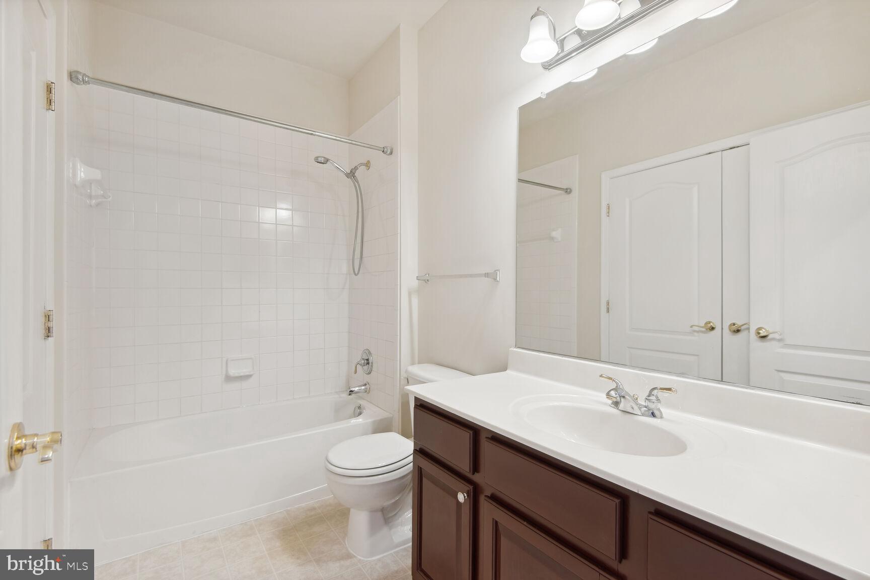 STONE RIDGE NORTH - Residential Lease