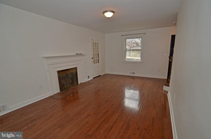 WOODRIDGE - Residential