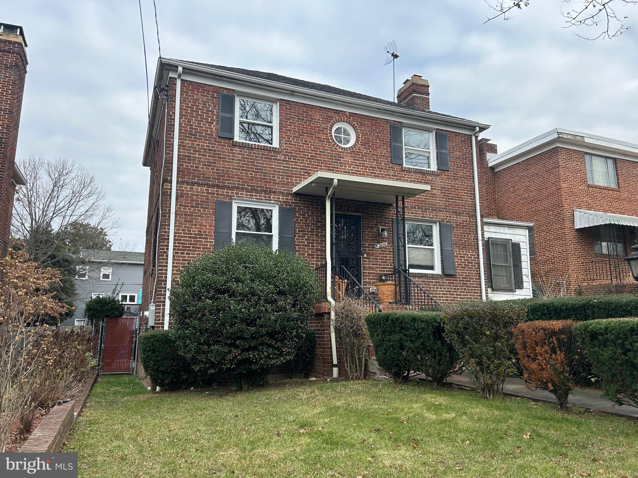 WOODRIDGE - Residential