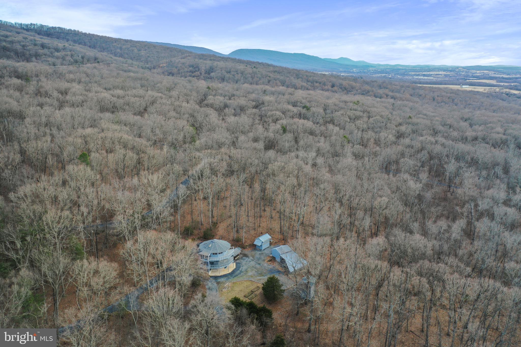 MOUNTAIN WALK - Residential