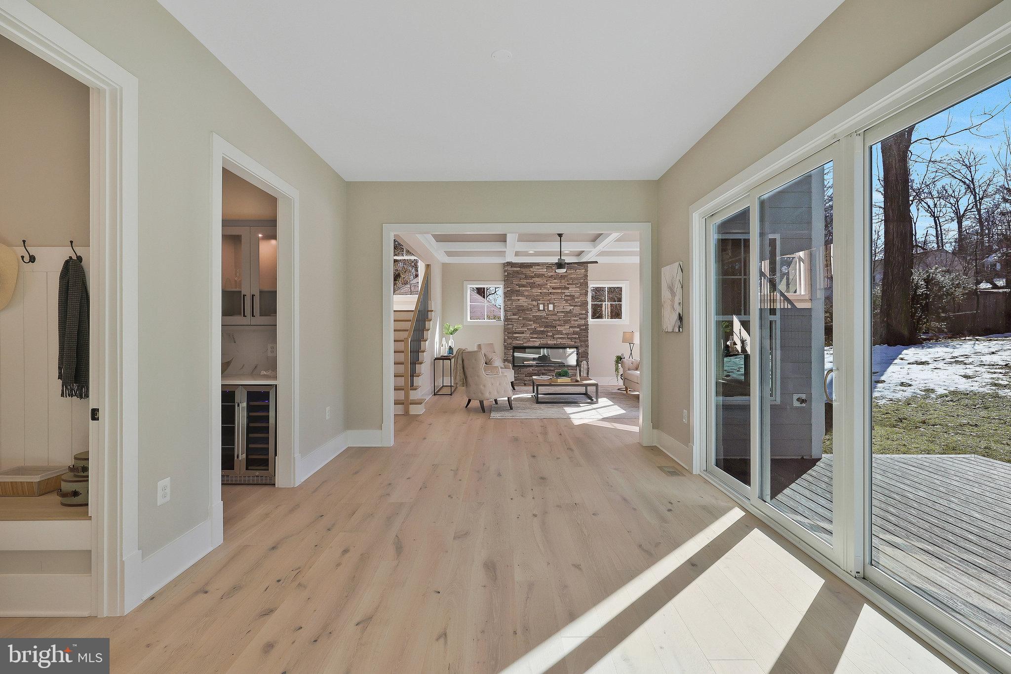 POPLAR HEIGHTS - Residential