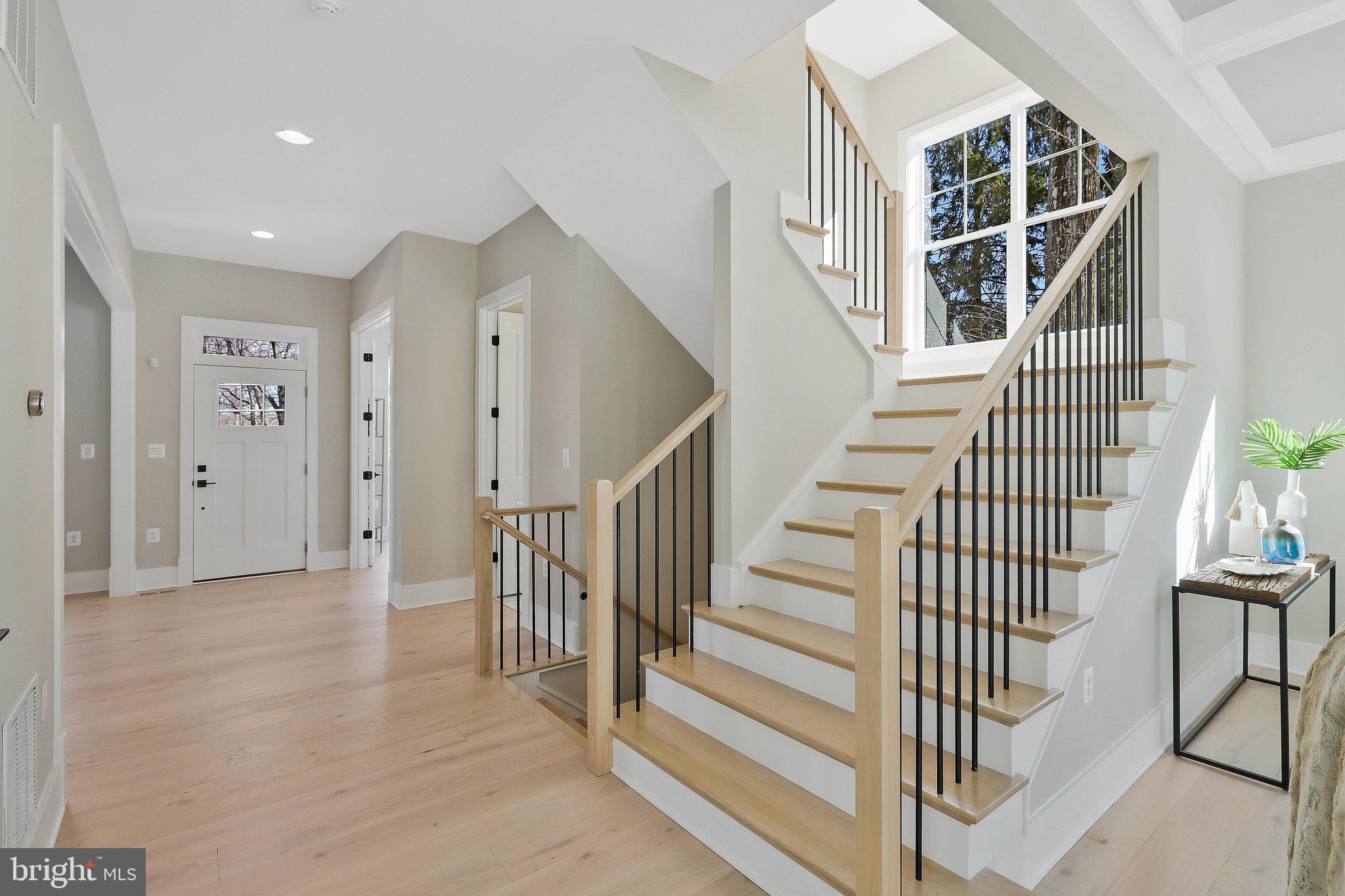POPLAR HEIGHTS - Residential