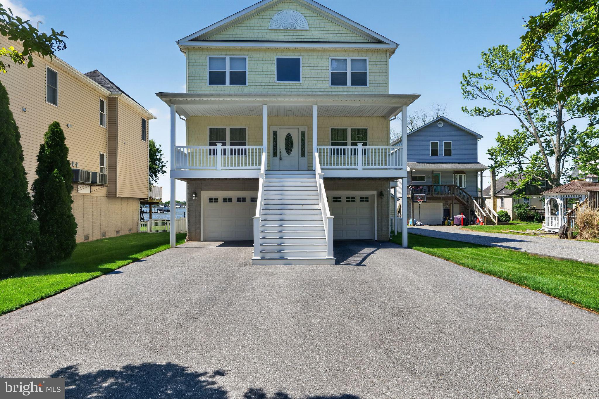 BOWLEYS QUARTERS - Residential