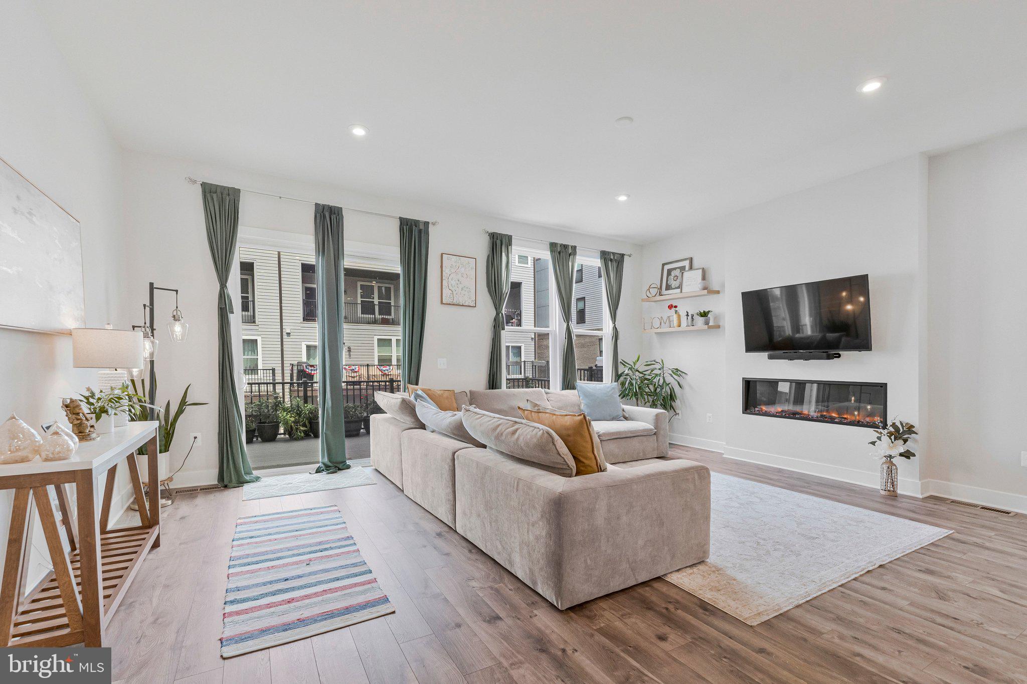 LIBERTY PARK - Residential