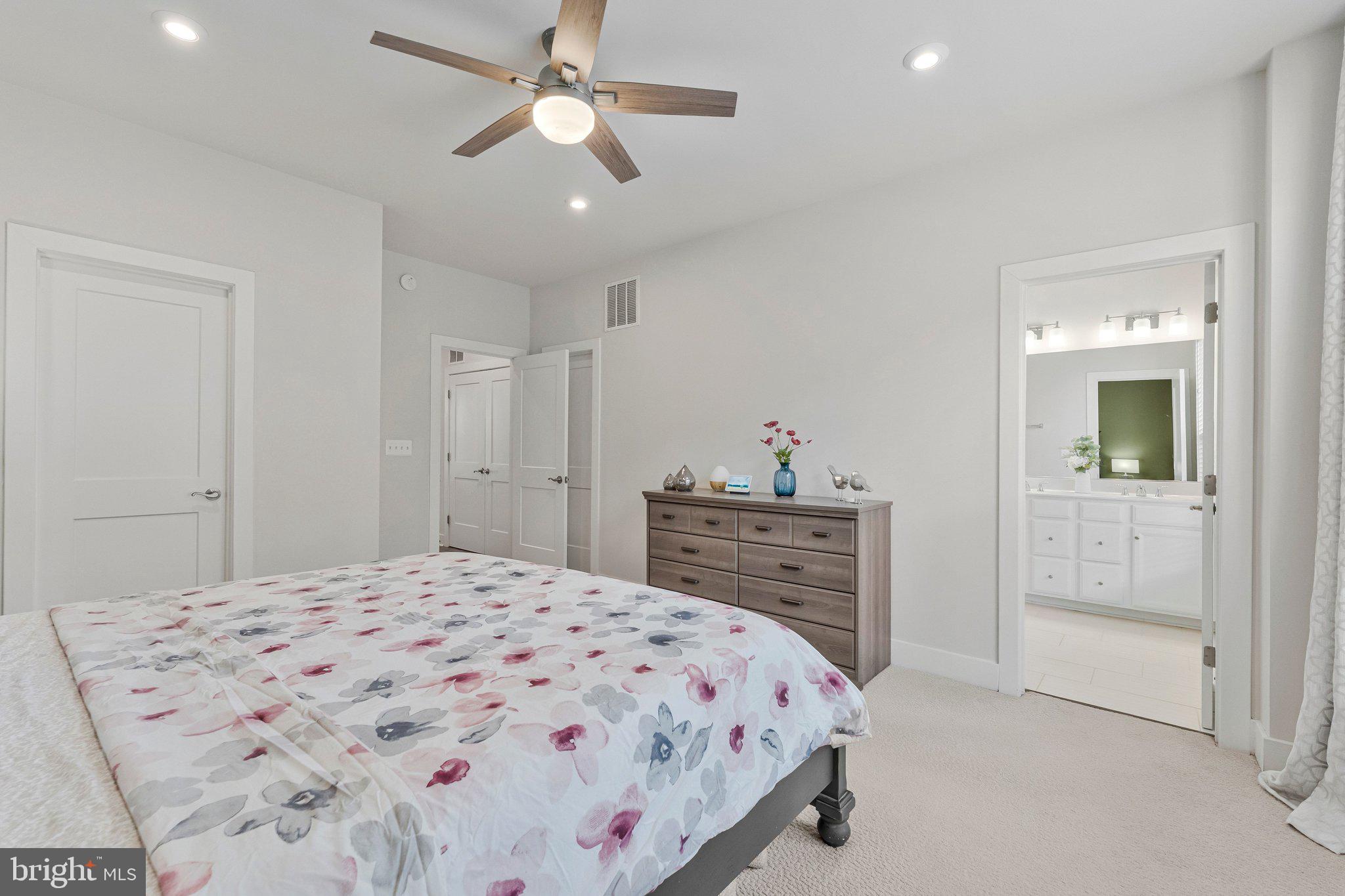 LIBERTY PARK - Residential