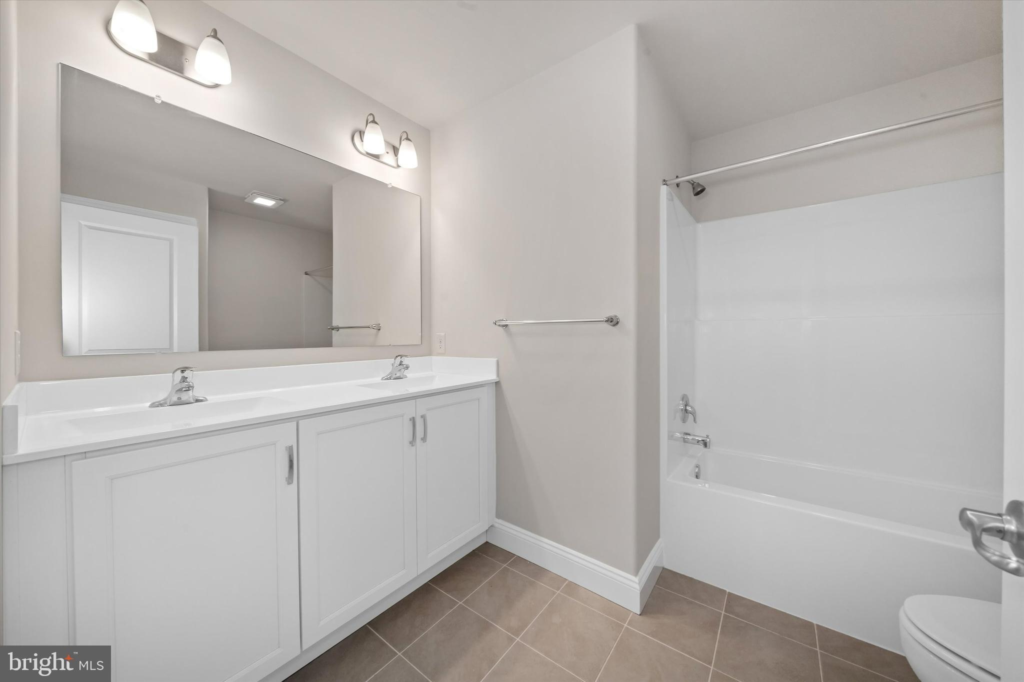 BRIAR CREEK - Residential