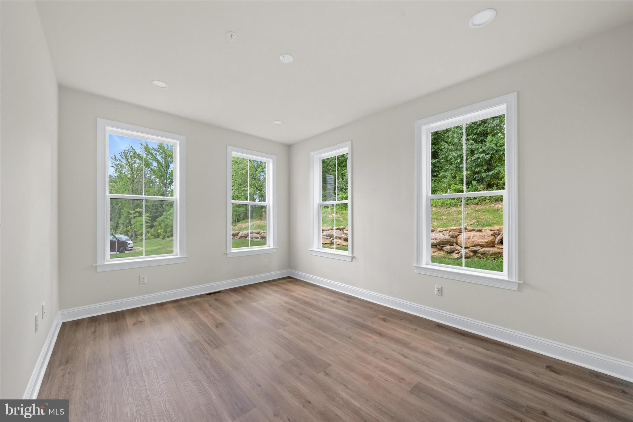 BRIAR CREEK - Residential