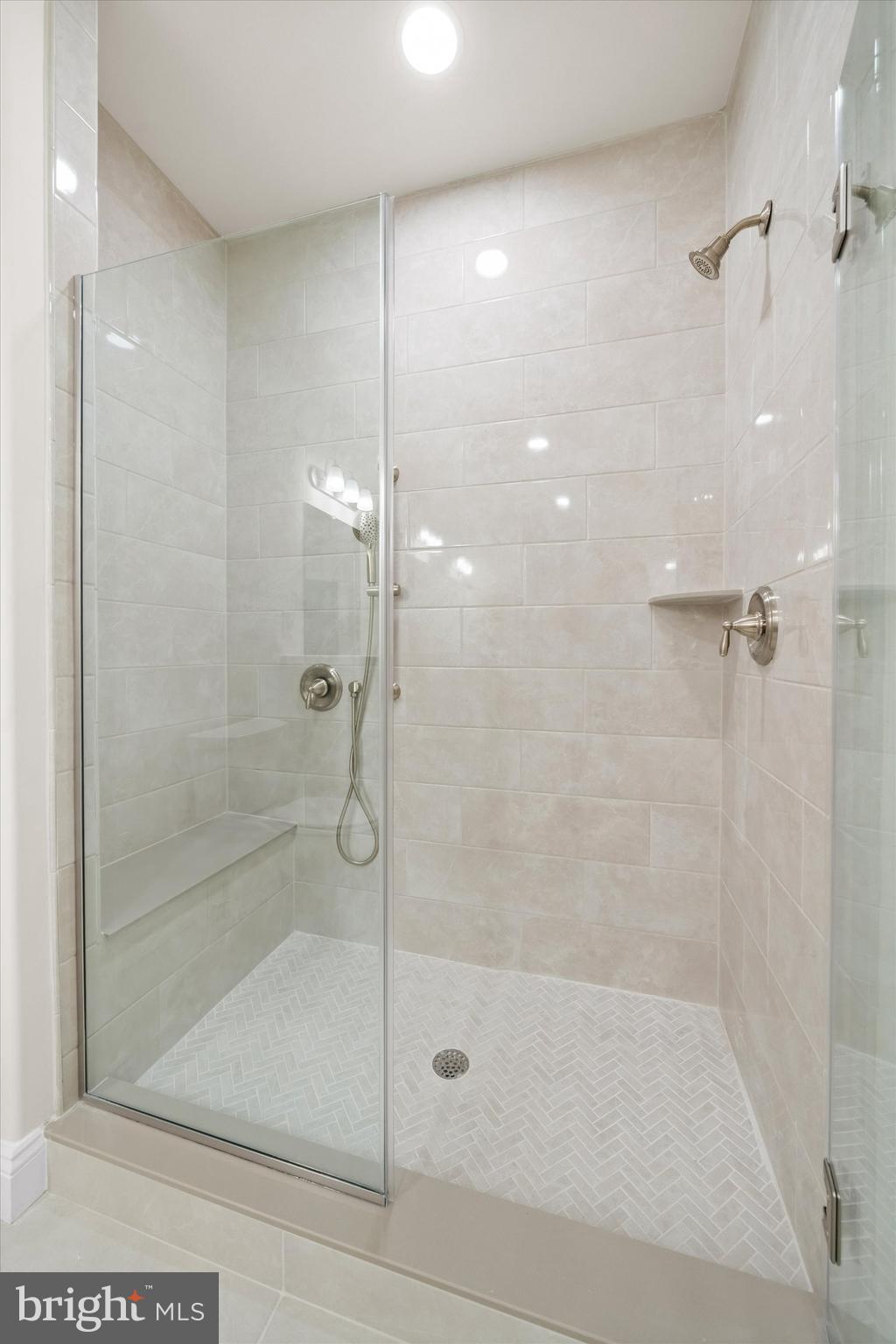 BRIAR CREEK - Residential