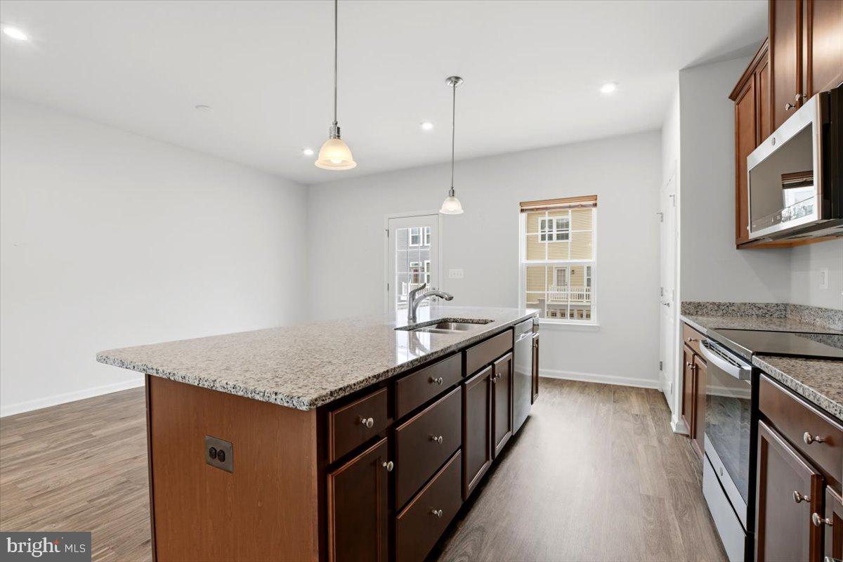 MINTBROOK - Residential
