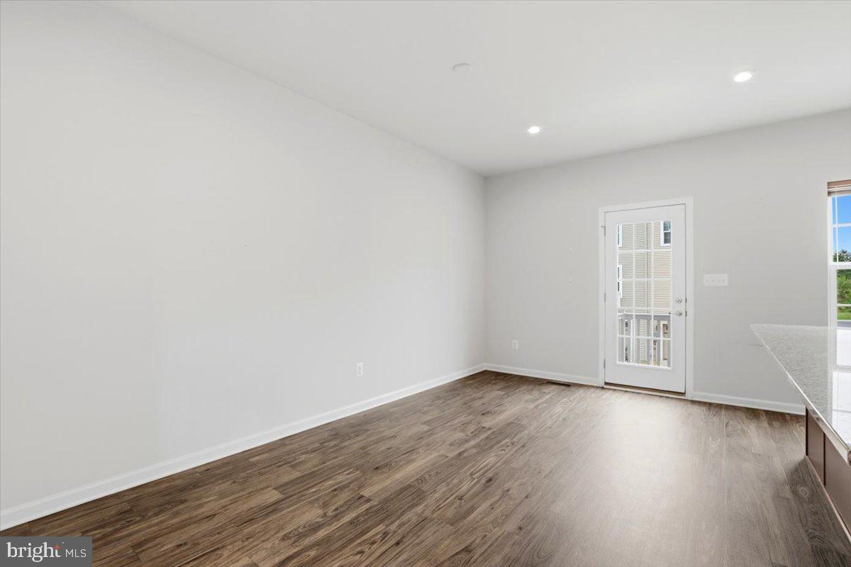 MINTBROOK - Residential