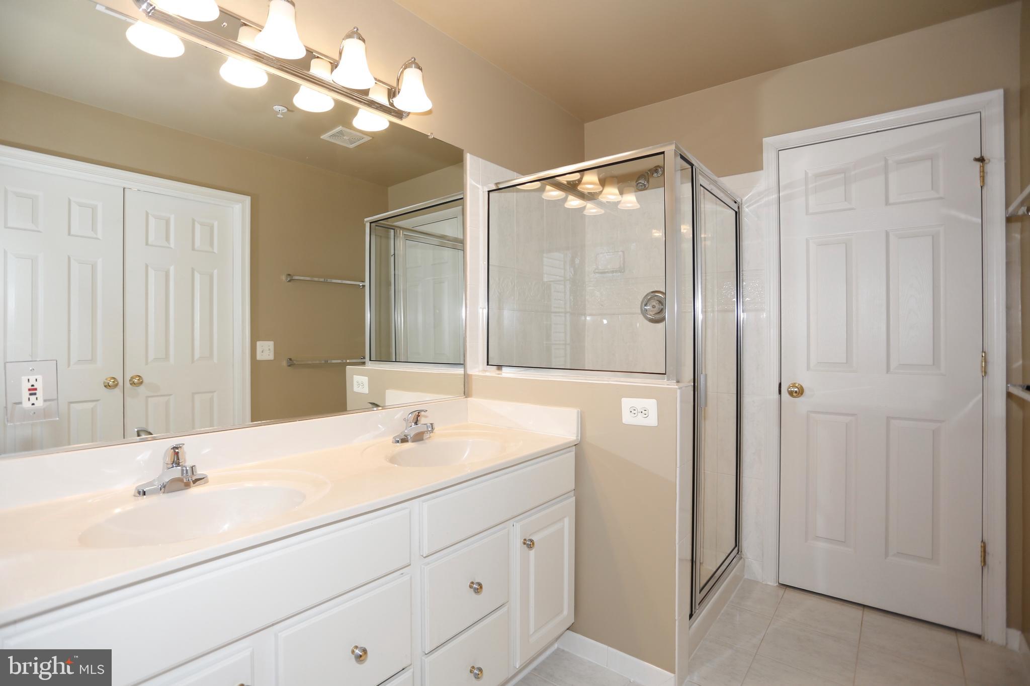 KINGSVIEW RIDGE - Residential