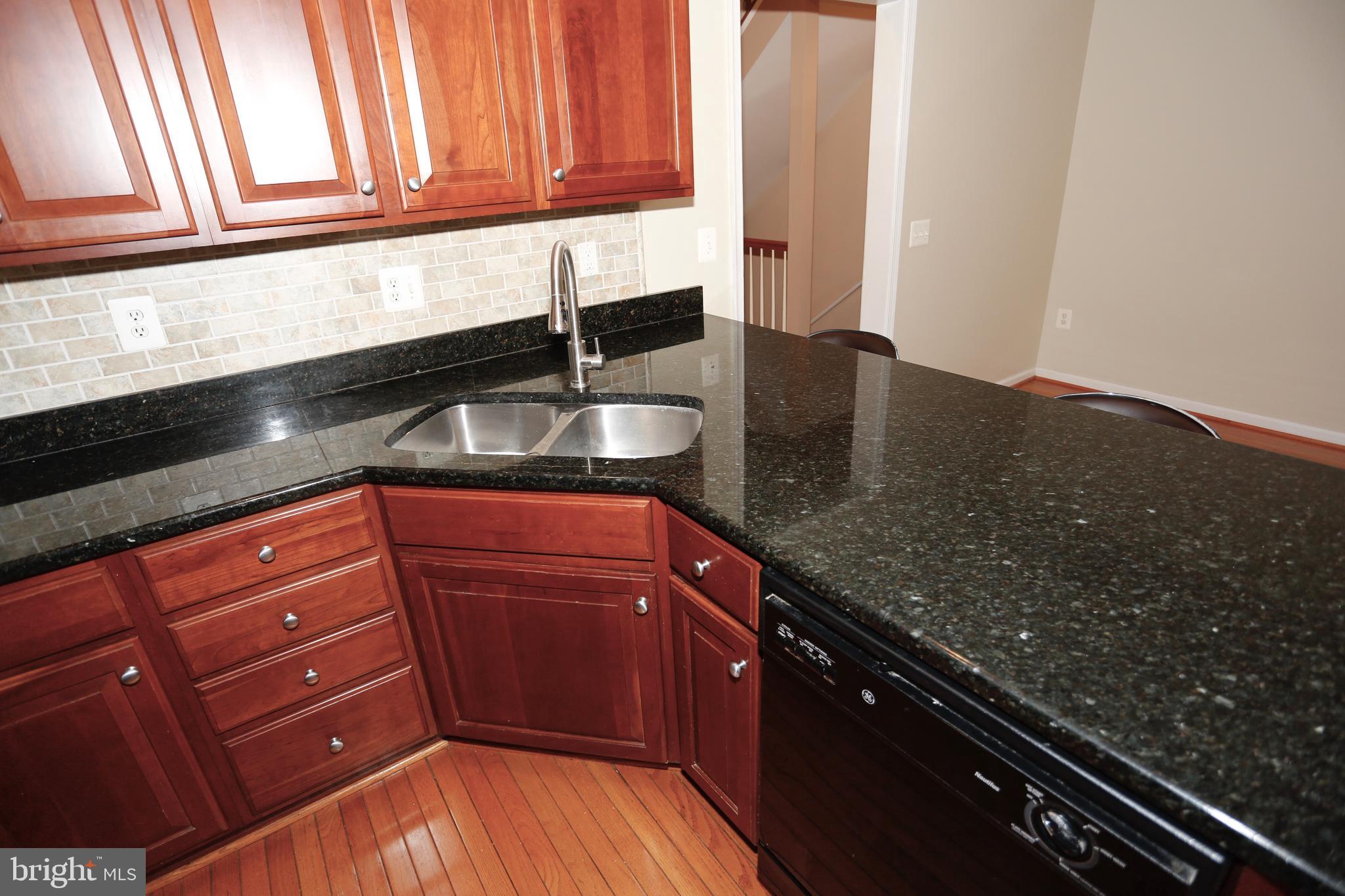 KINGSVIEW RIDGE - Residential
