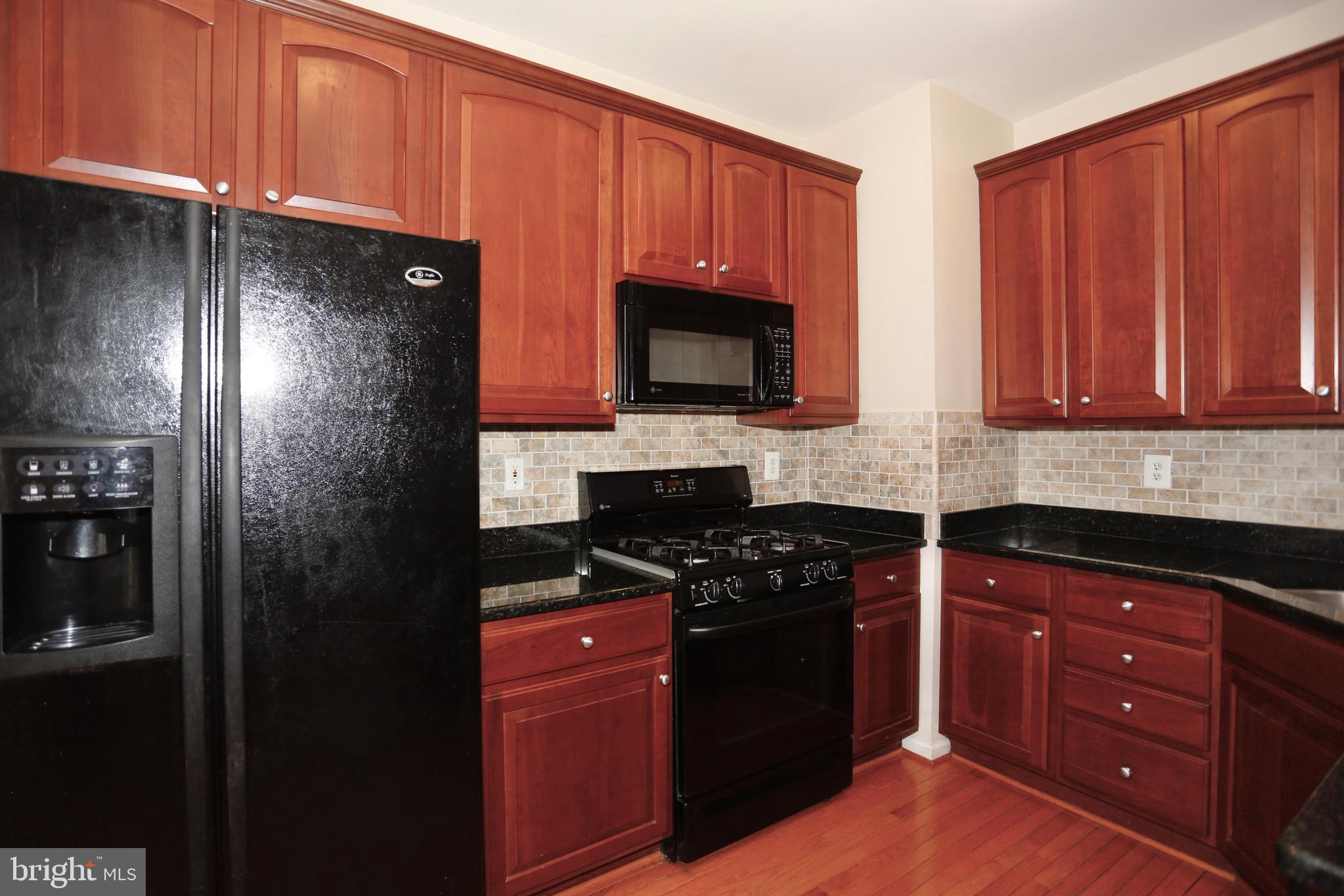 KINGSVIEW RIDGE - Residential