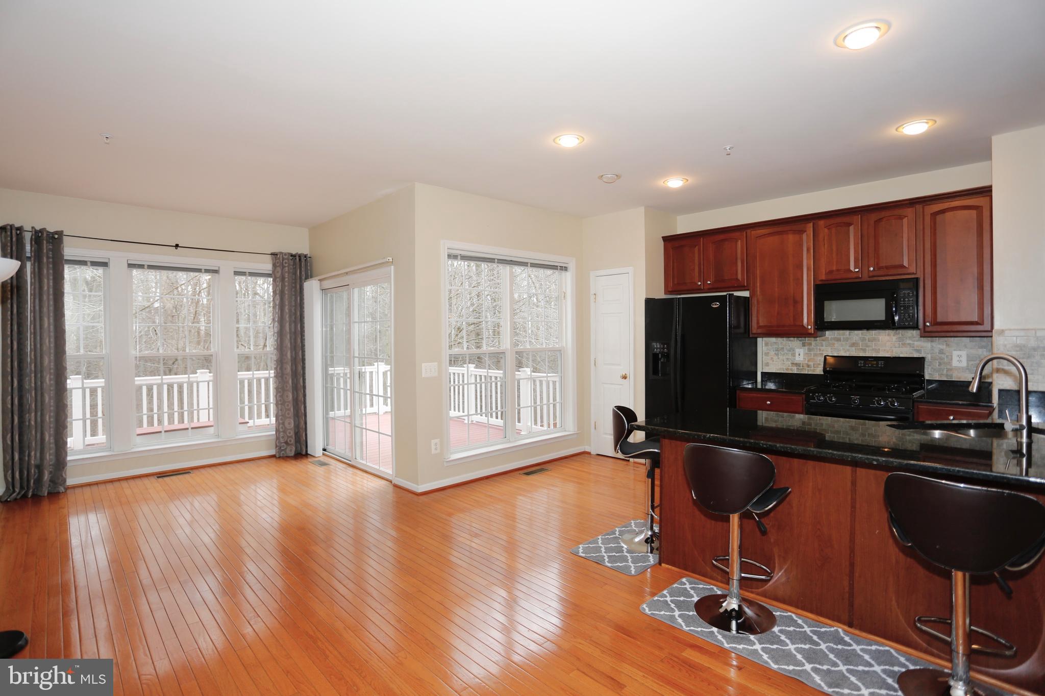 KINGSVIEW RIDGE - Residential