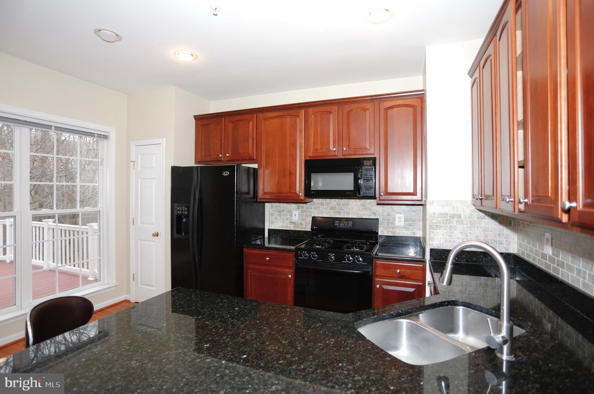 KINGSVIEW RIDGE - Residential