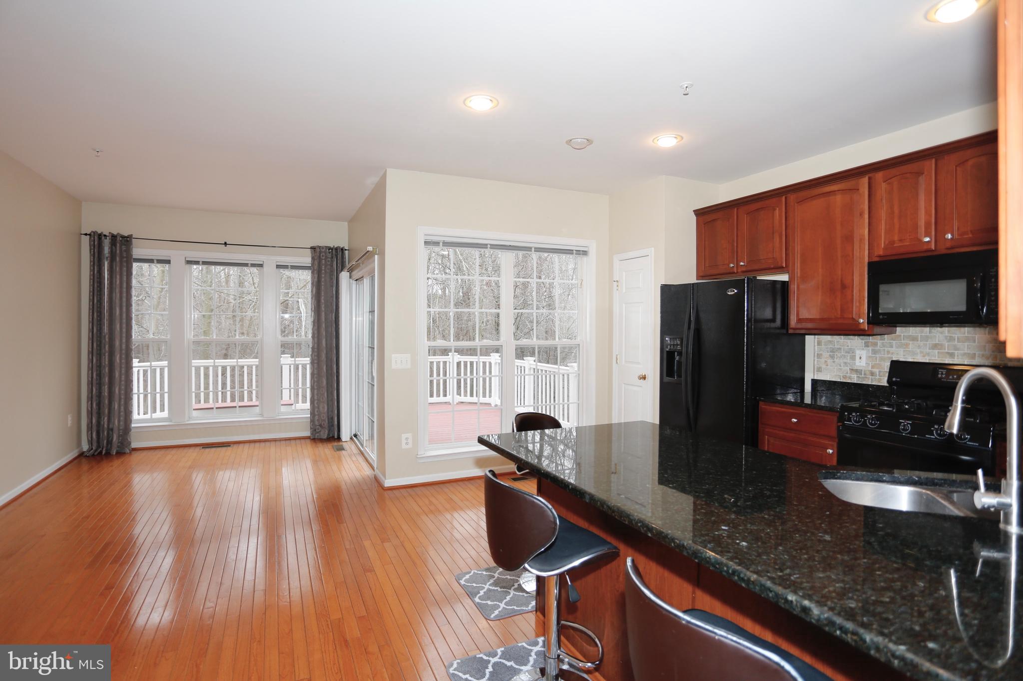 KINGSVIEW RIDGE - Residential