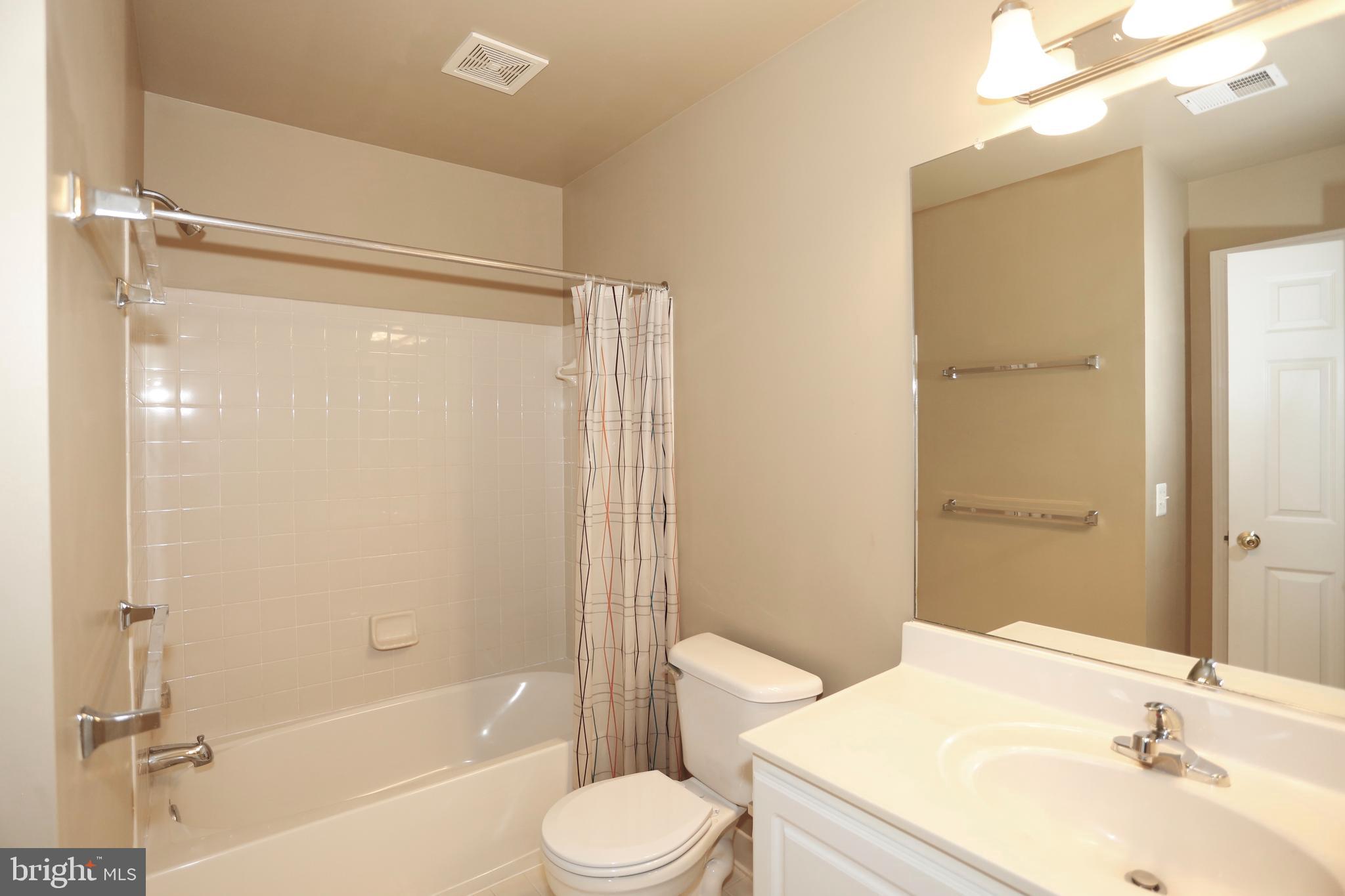 KINGSVIEW RIDGE - Residential