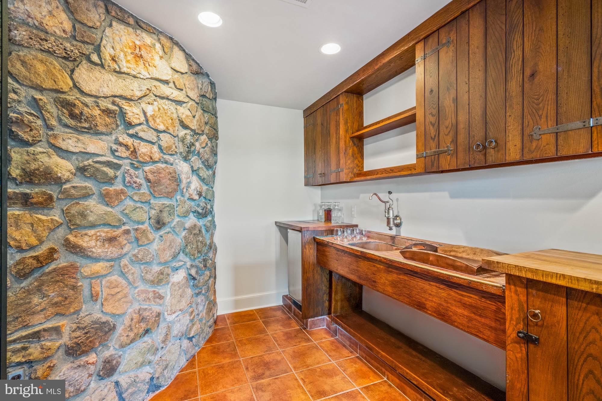 BELLEVUE FARMS - Residential