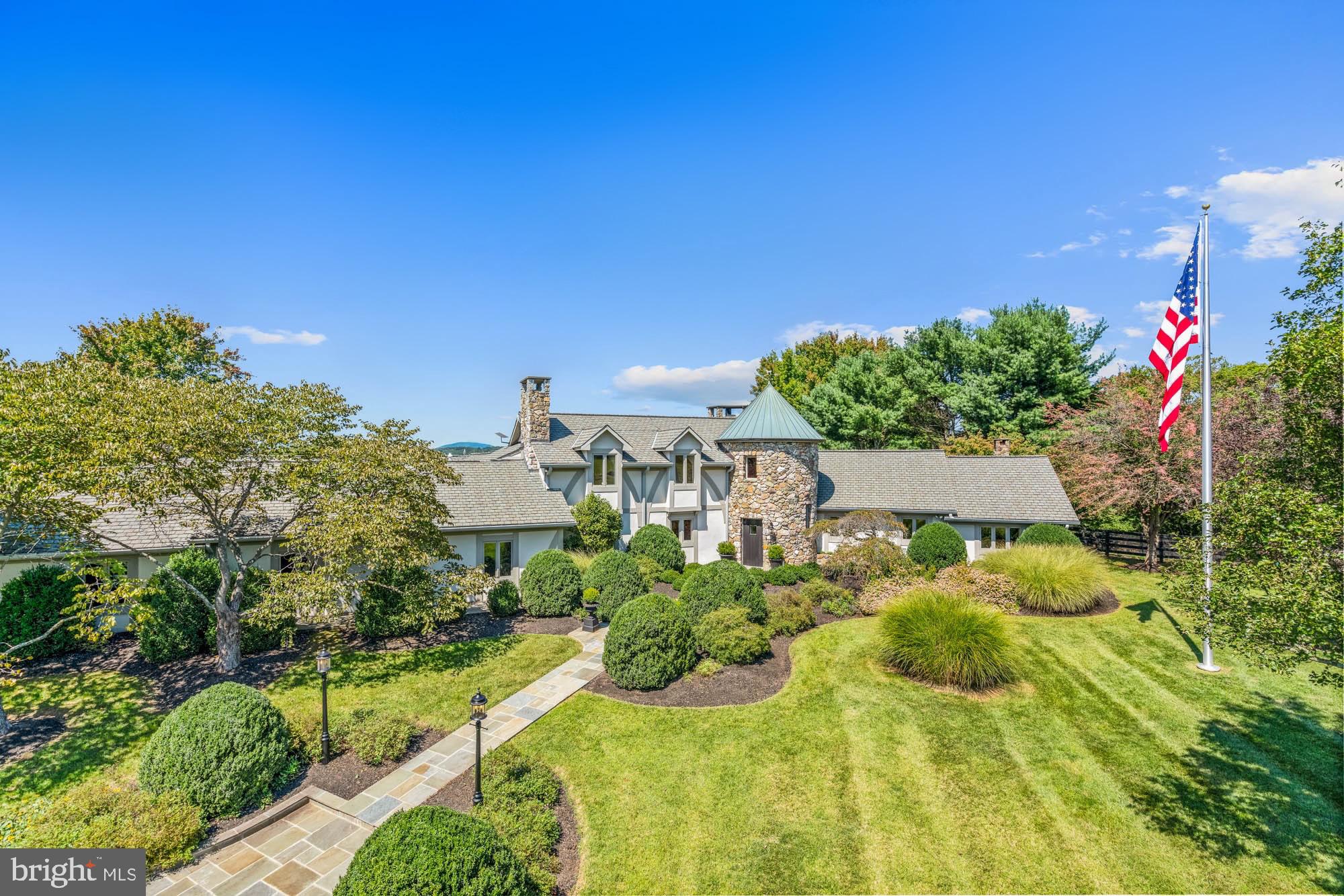 BELLEVUE FARMS - Residential