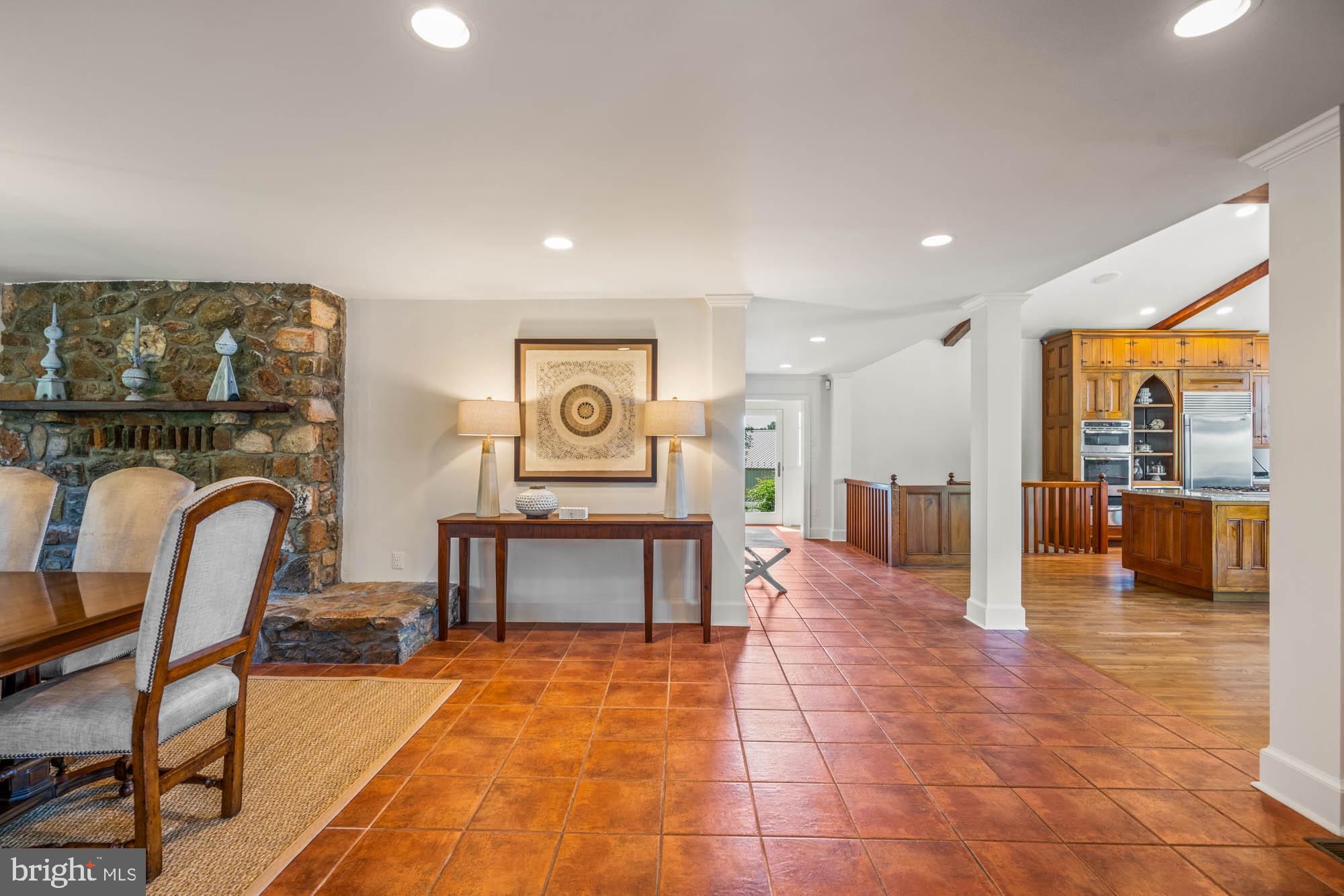 BELLEVUE FARMS - Residential
