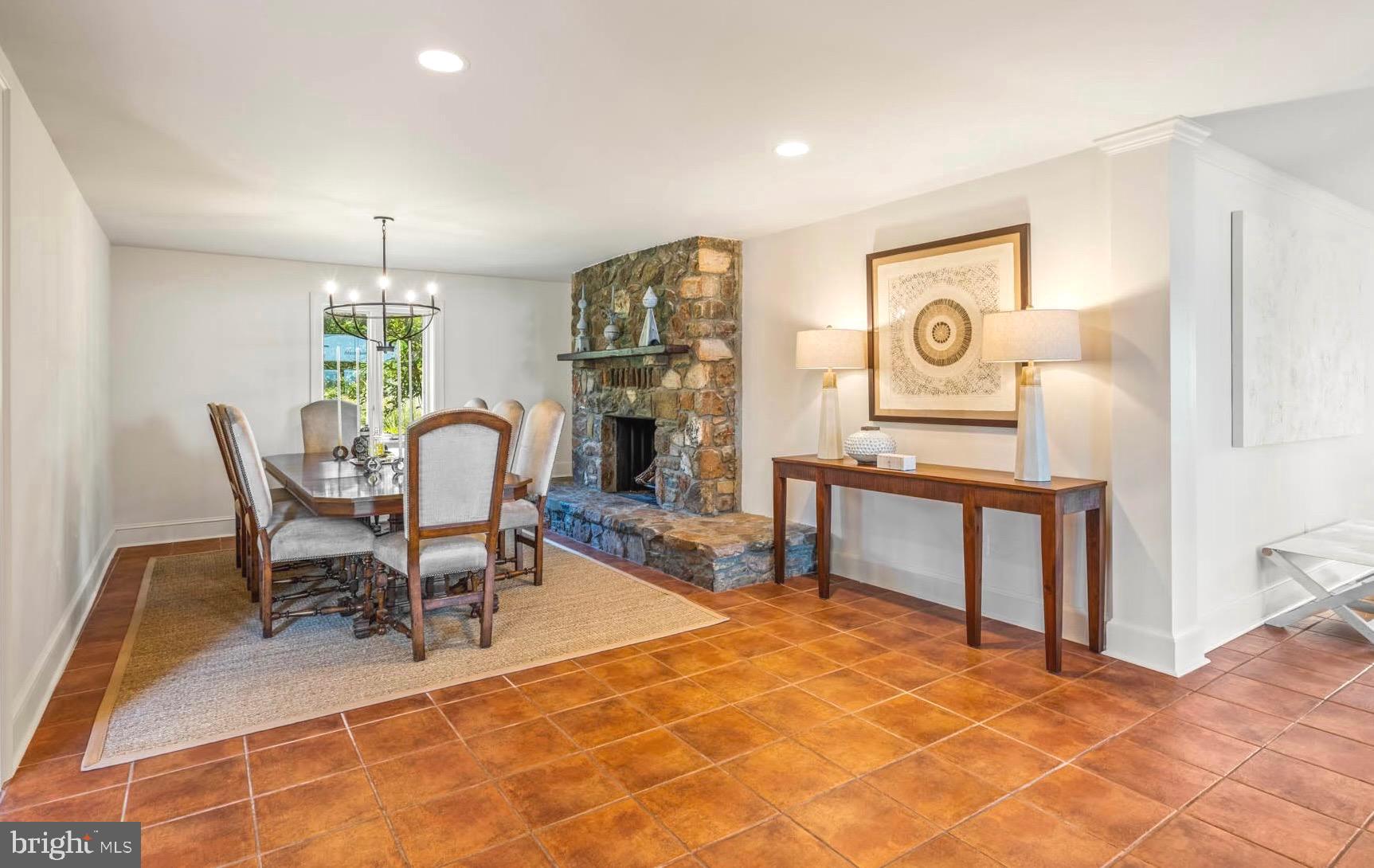 BELLEVUE FARMS - Residential