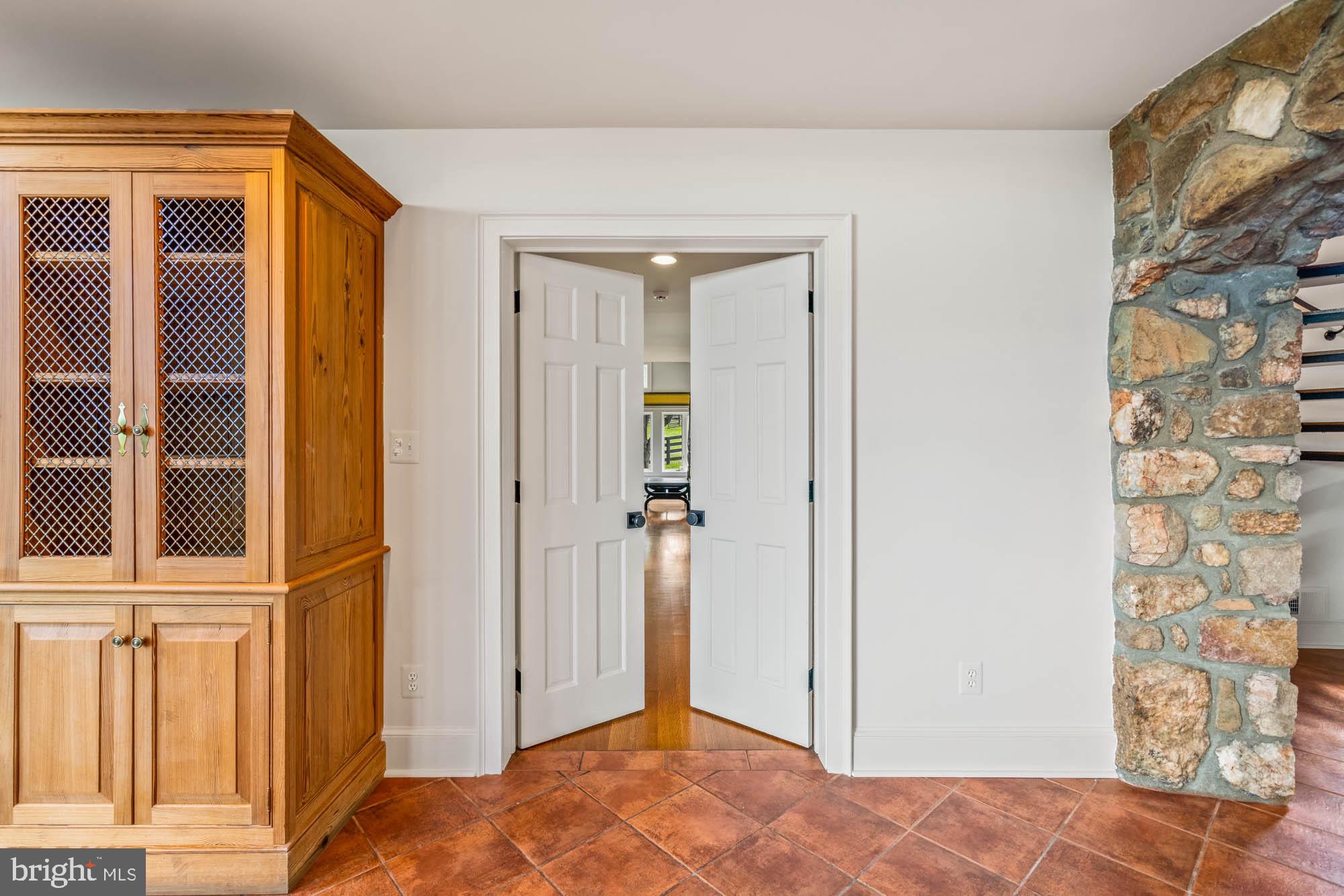 BELLEVUE FARMS - Residential