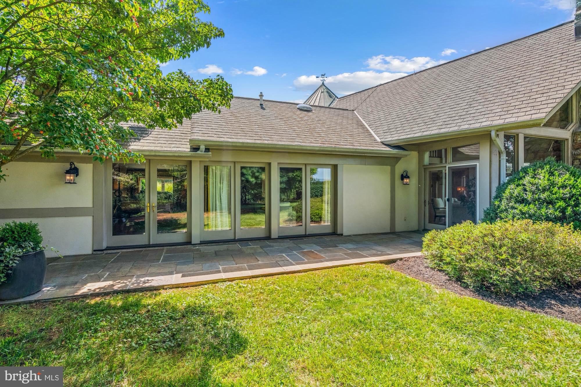 BELLEVUE FARMS - Residential