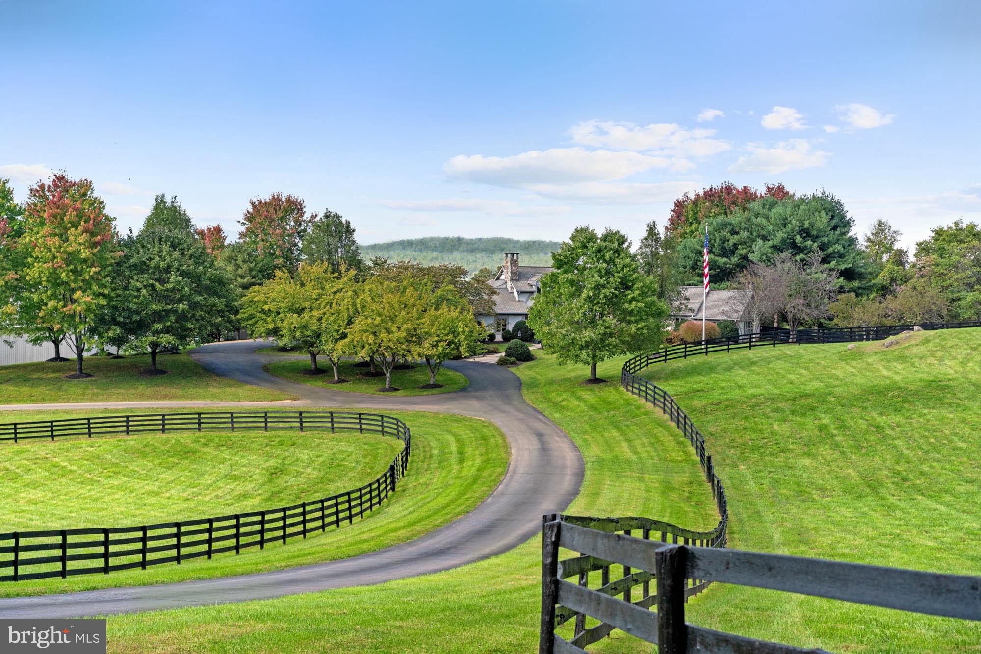 BELLEVUE FARMS - Residential