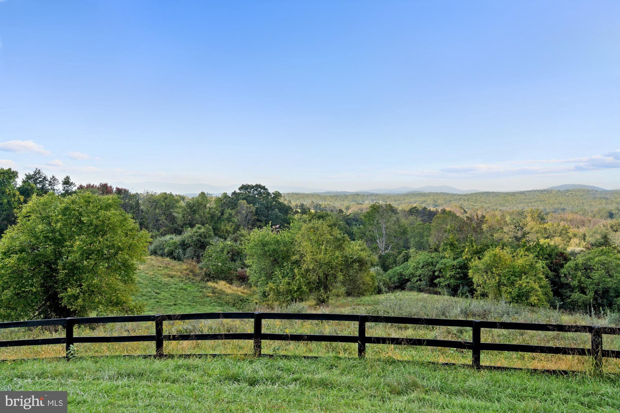 BELLEVUE FARMS - Residential